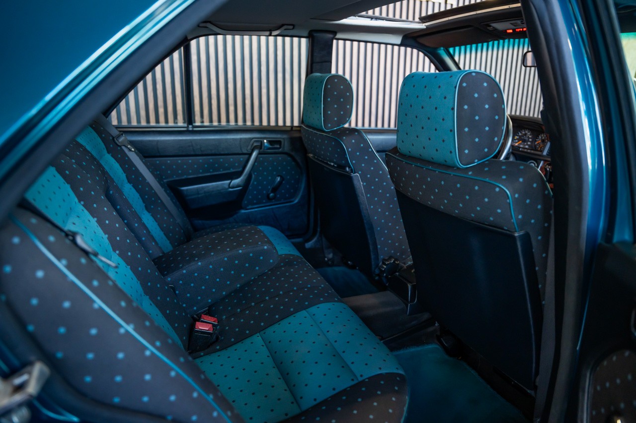 MERCEDES-BENZ 190 E 2.3 Primavera Automatic-image-18