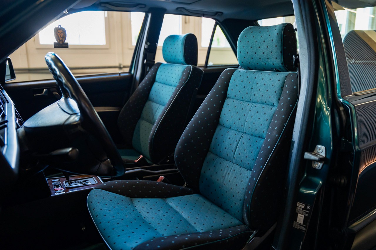MERCEDES-BENZ 190 E 2.3 Primavera Automatic-image-12