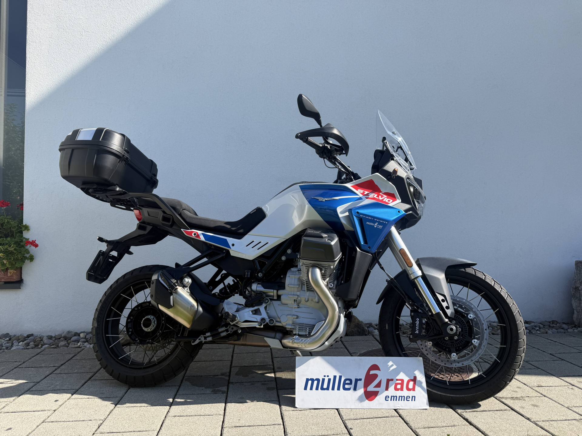 MOTO GUZZI Stelvio Duecento Tributo-image-0