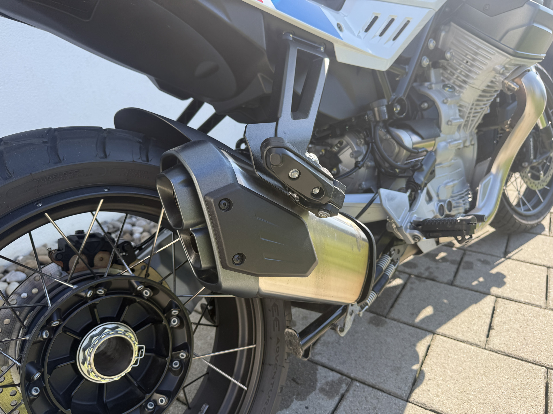 MOTO GUZZI Stelvio Duecento Tributo-image-6