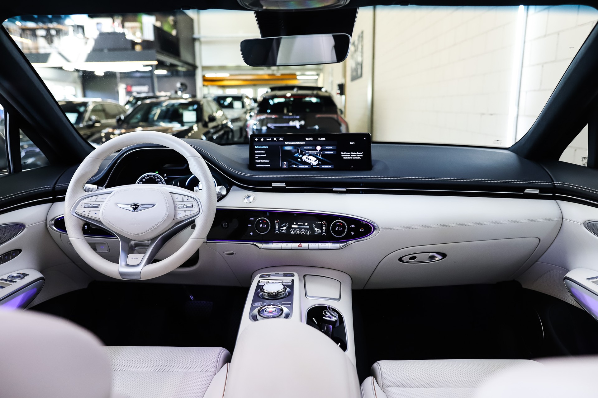 GENESIS GV70 Electrified Sport kWh 77,4 AWD *Makalu Gray (Matt)*-image-16
