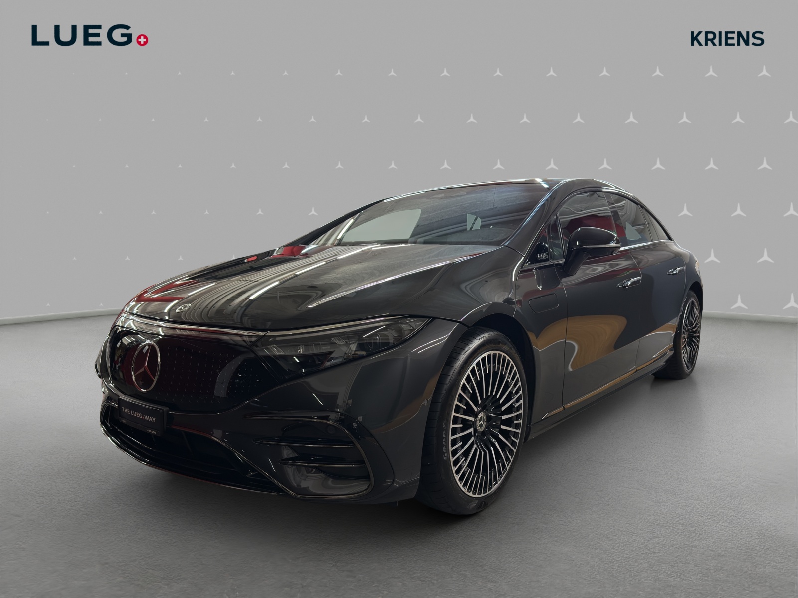 MERCEDES-BENZ EQS 450 4M - AMG / DISTRONIC / 360 Grad Kamera / Head-Up Display