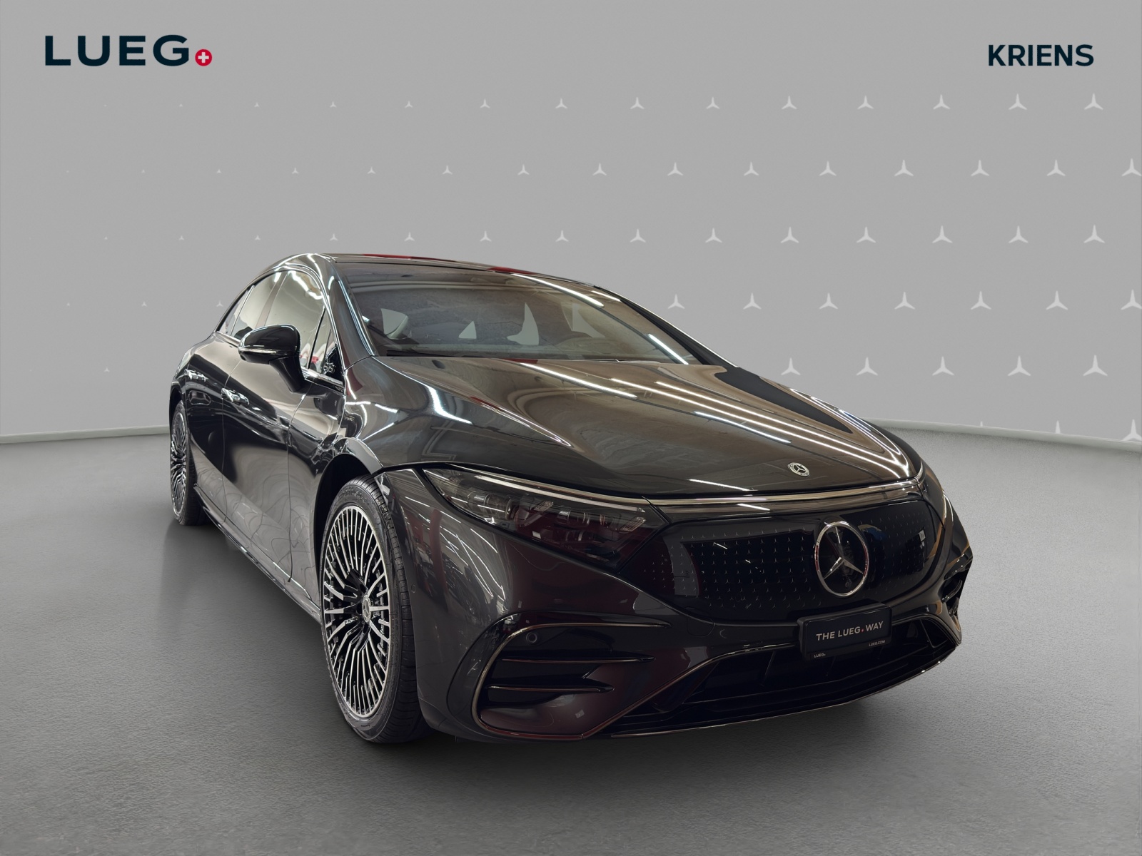 MERCEDES-BENZ EQS 450 4M - AMG / DISTRONIC / 360 Grad Kamera / Head-Up Display-image-4