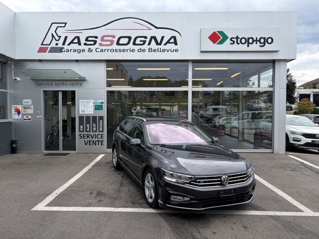 VW Passat Variant 2.0 TDI 240 Elegance DSG 4m-image-0