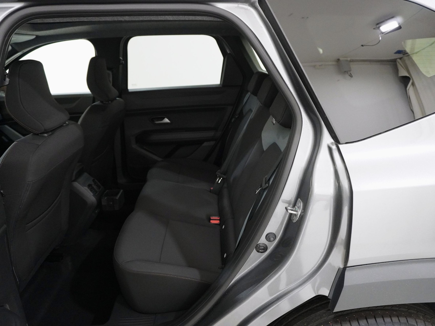 DACIA Bigster 1.2 Hybrid Extreme 4x4-image-12