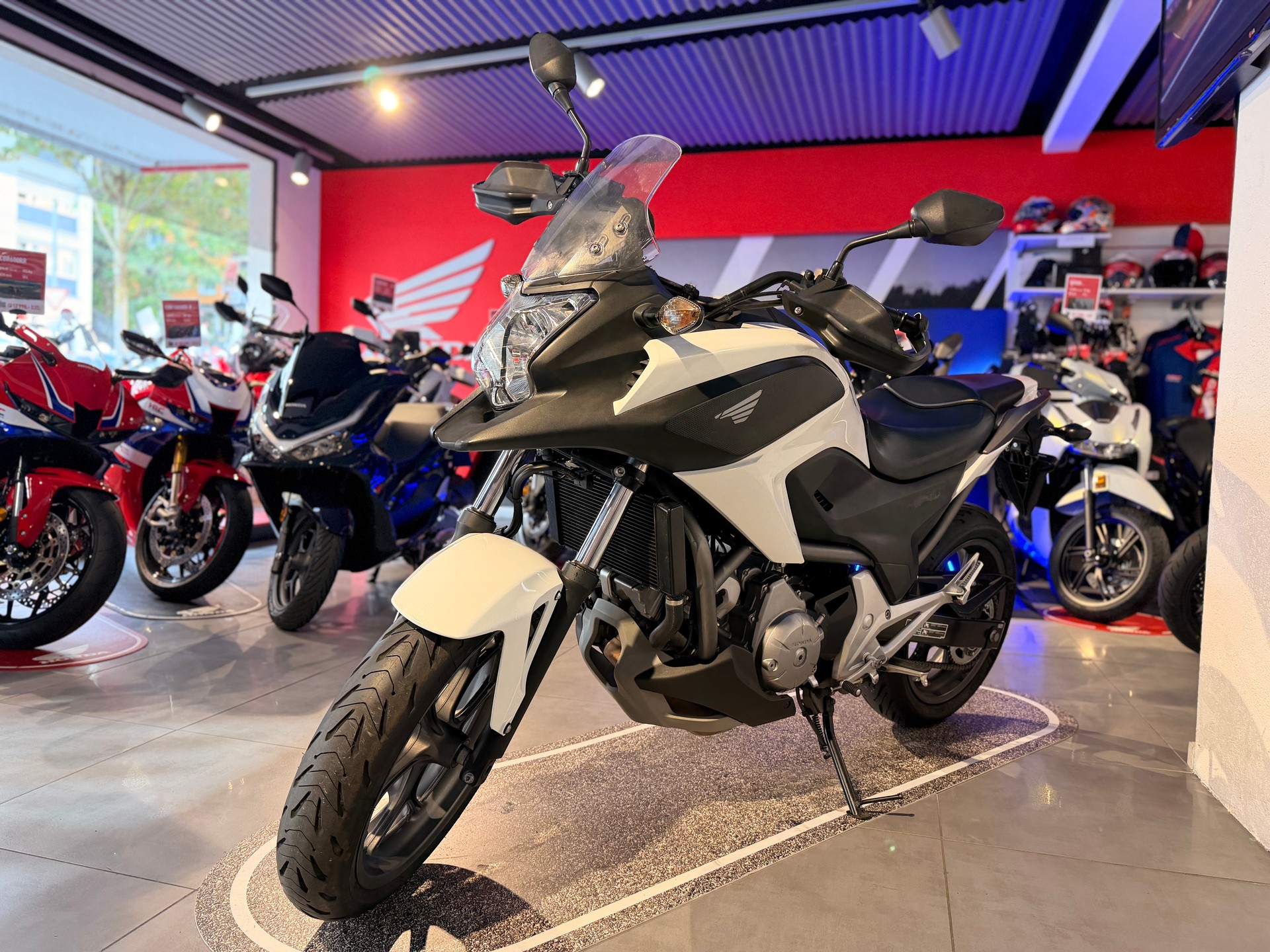 HONDA NC 700 X ABS-image-0