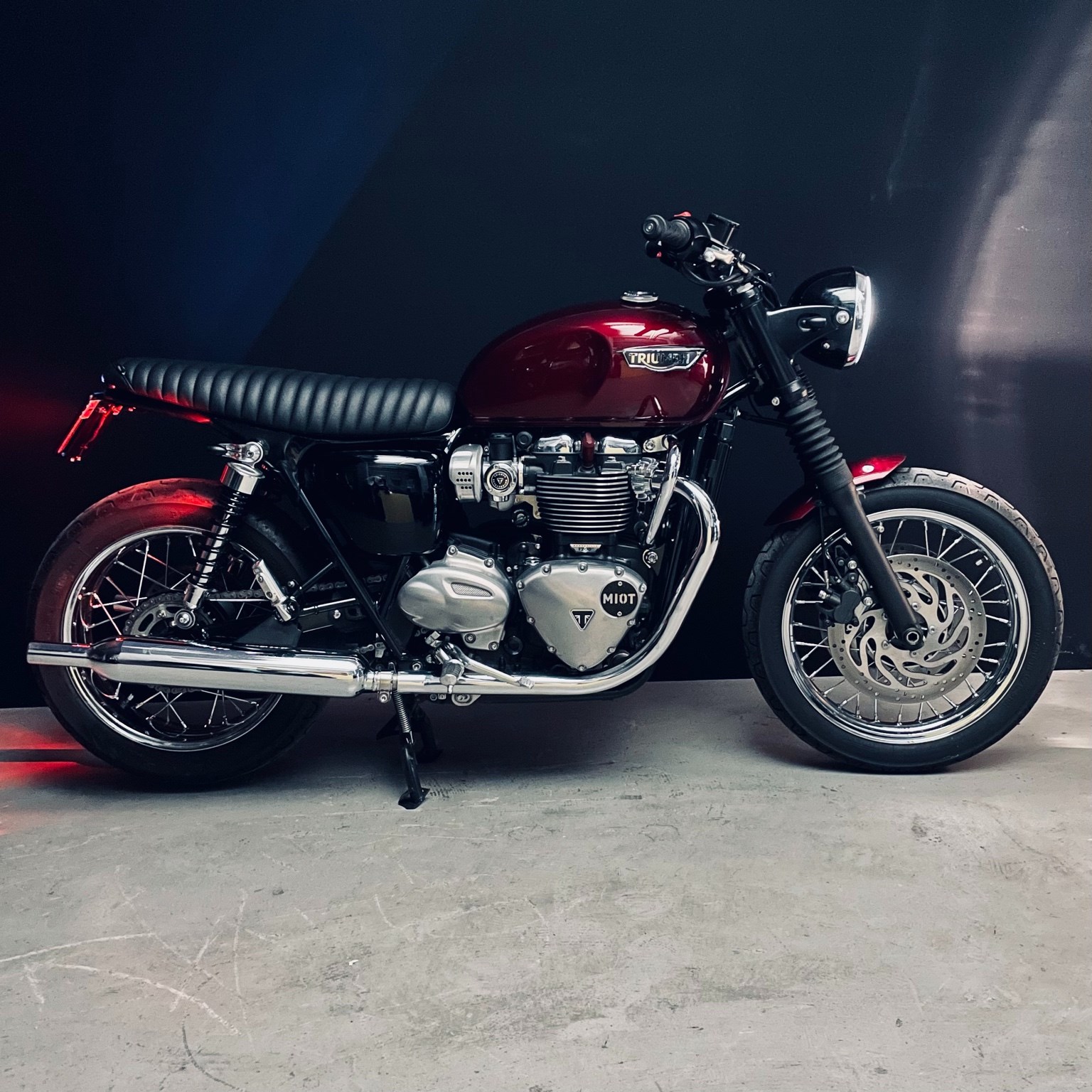 TRIUMPH Bonneville T120 ABS-image-0