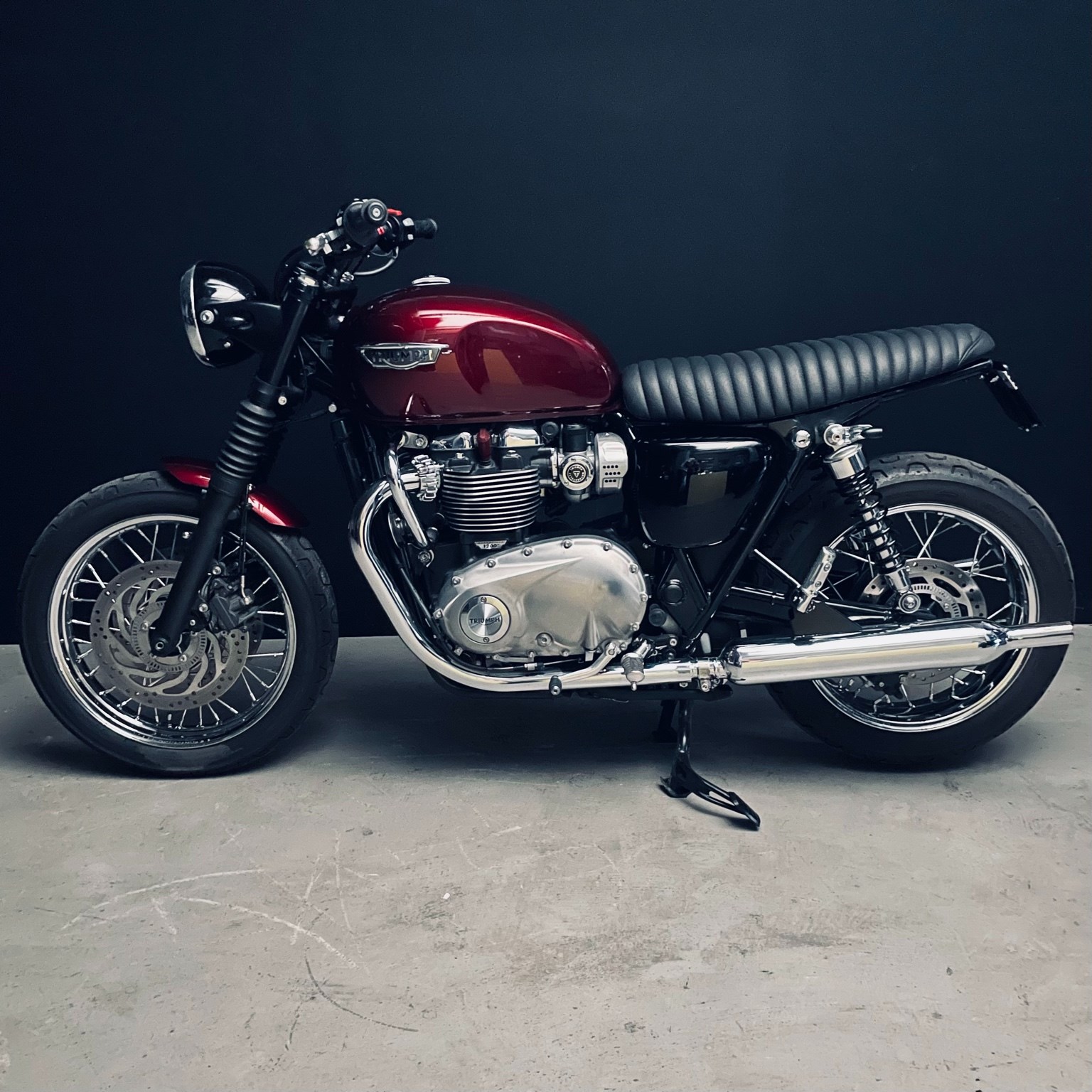 TRIUMPH Bonneville T120 ABS-image-6