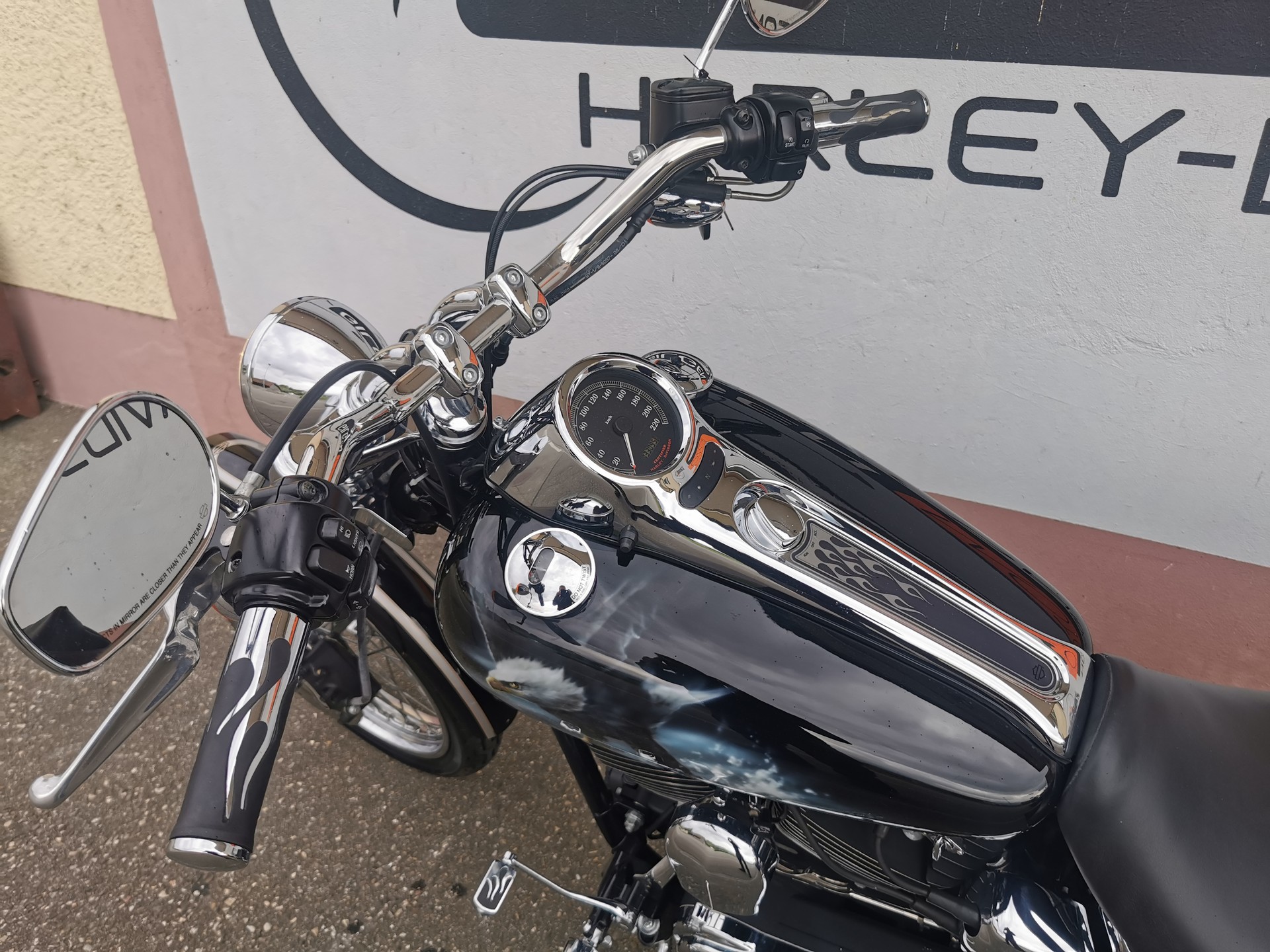 HARLEY-DAVIDSON FXSTD Deuce-image-3