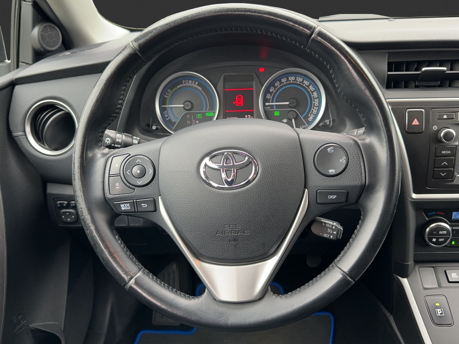 TOYOTA Auris Touring Sports 1.8 16V HSD Linea Trend-image-8