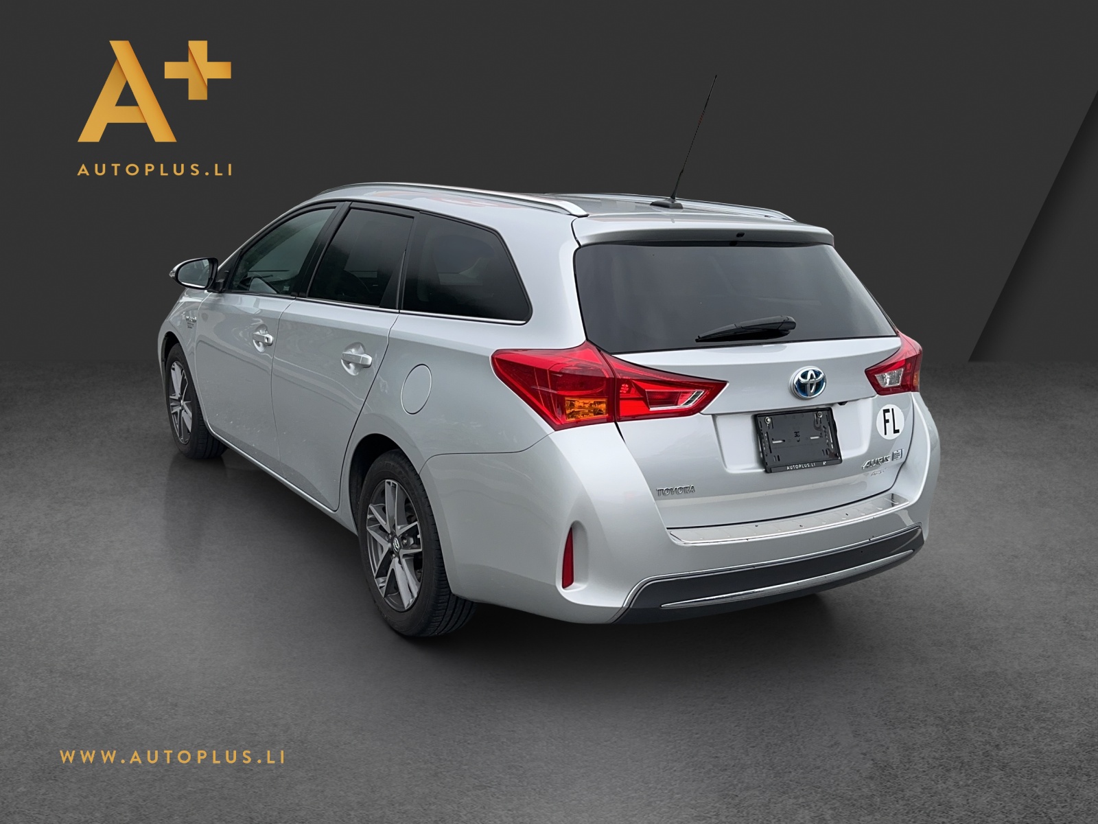 TOYOTA Auris Touring Sports 1.8 16V HSD Linea Trend-image-3