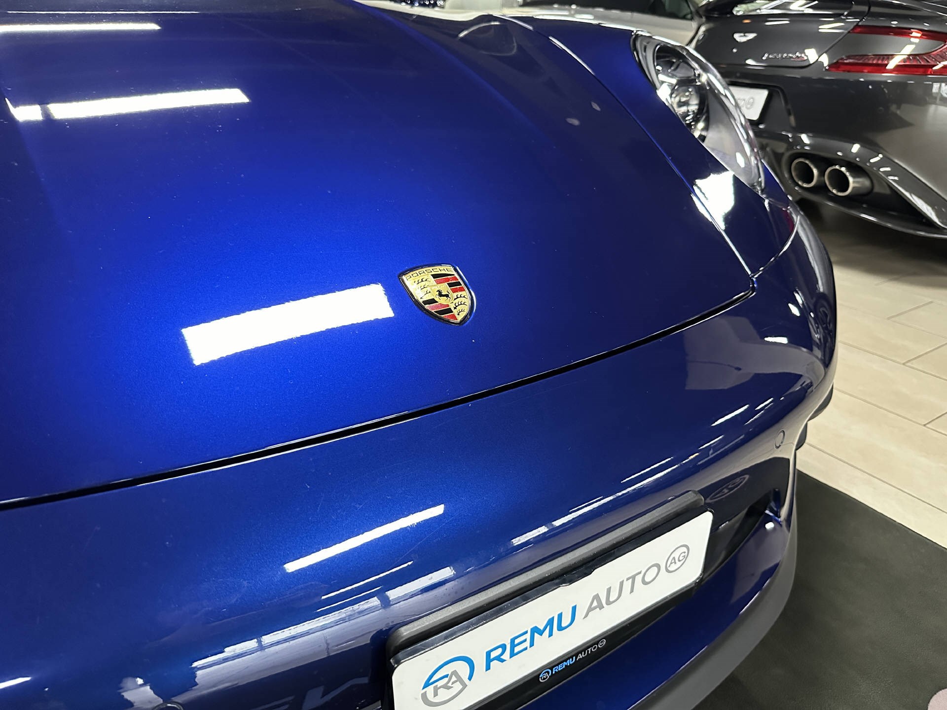 PORSCHE 911 Carrera GTS Cabriolet PDK-image-5