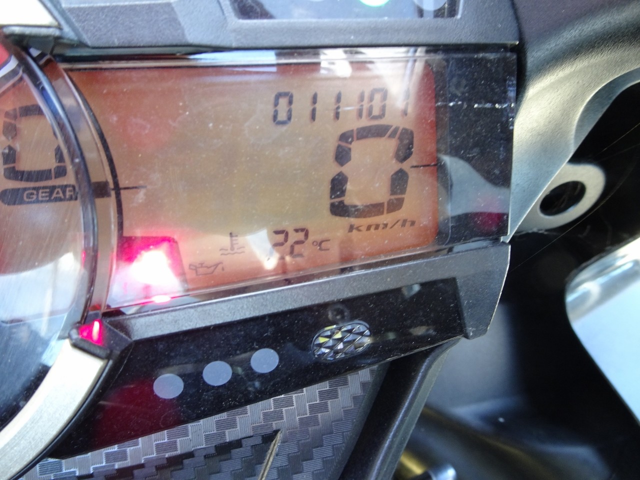 SUZUKI GSX-R 750 L1 Circuit-image-5