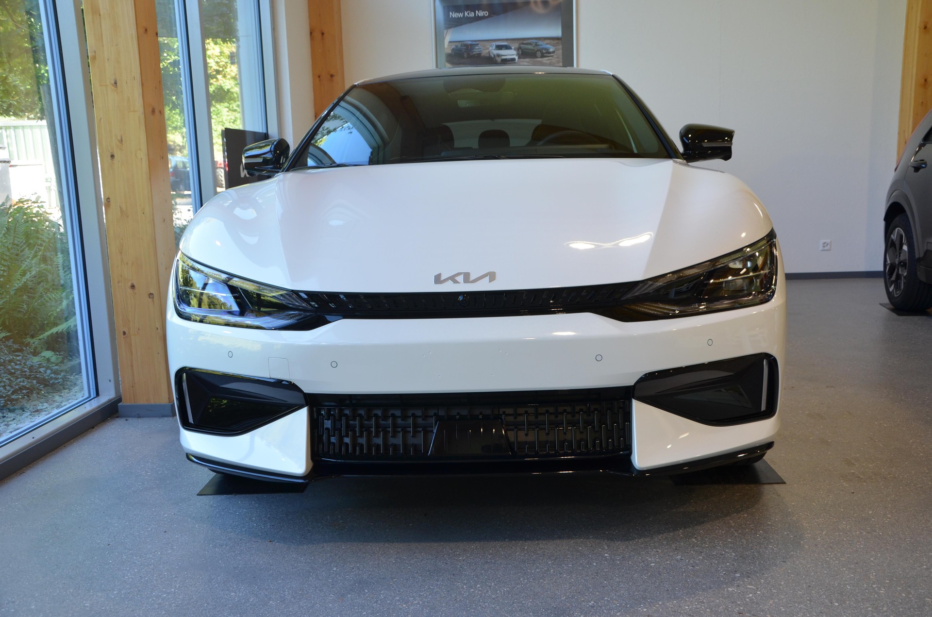 KIA EV6 77.4 kWh GT 4x4-image-4