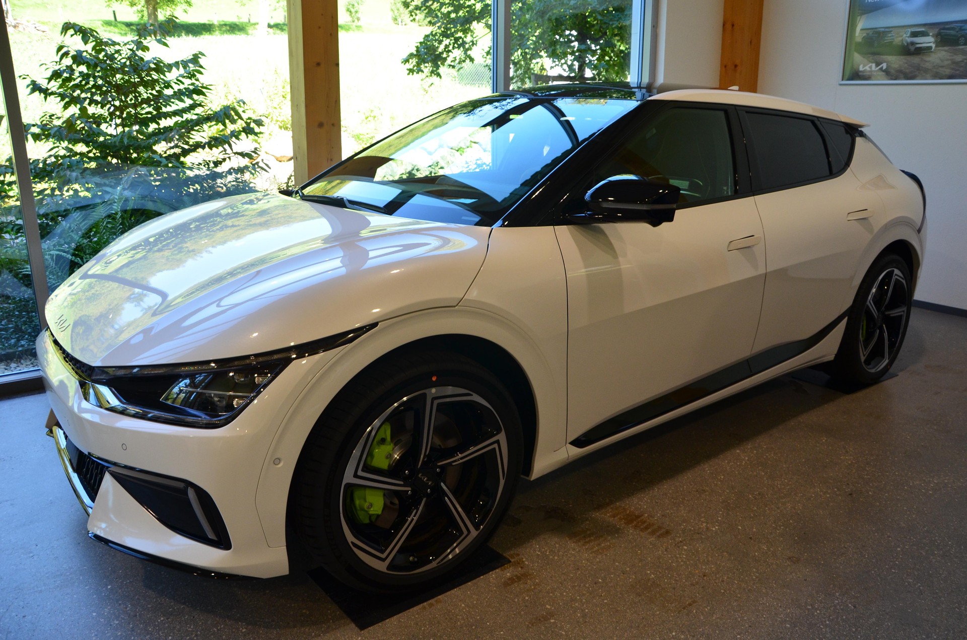 KIA EV6 77.4 kWh GT 4x4-showroom-element-1