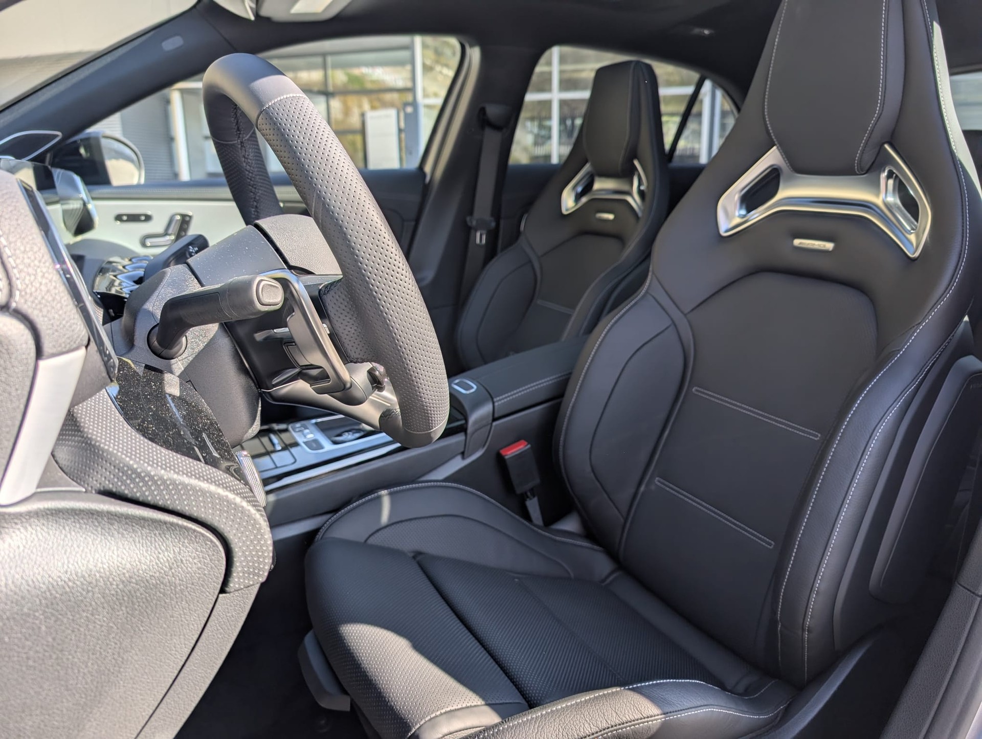 MERCEDES-BENZ A AMG 45 S 4Matic+ 8G-DCT-image-7