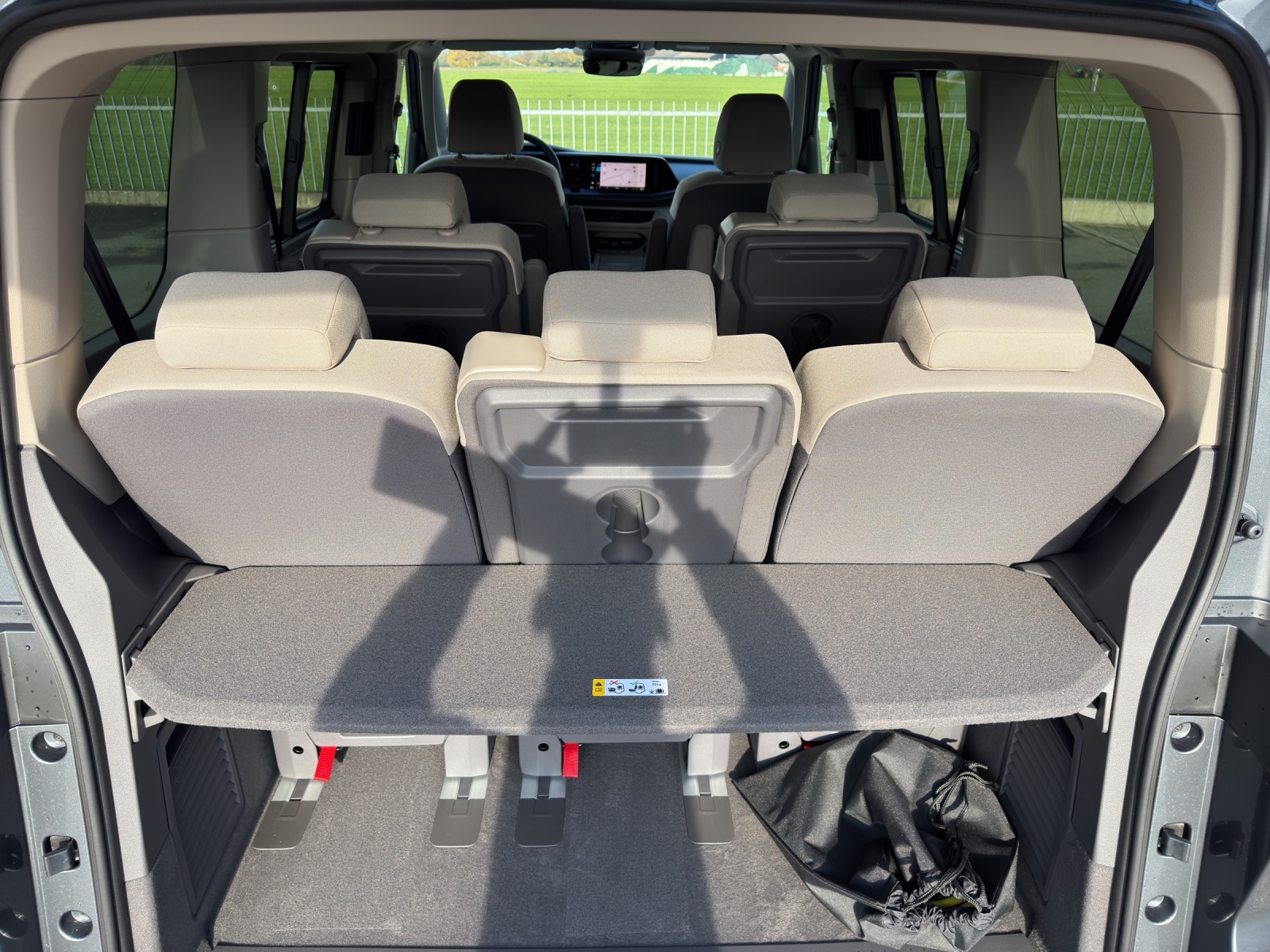 VW Multivan 1.5 eHybrid Liberty 4Motion DSG-image-13
