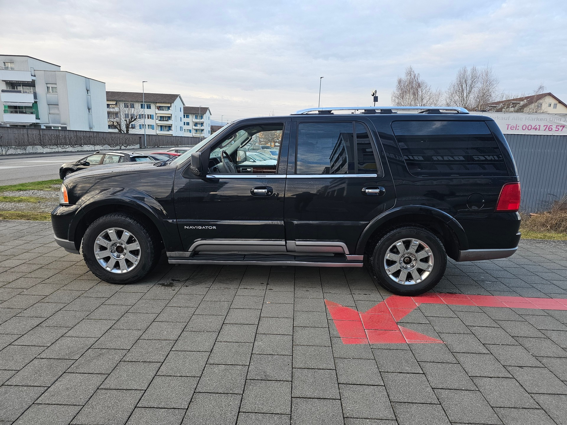 LINCOLN Navigator-image-6