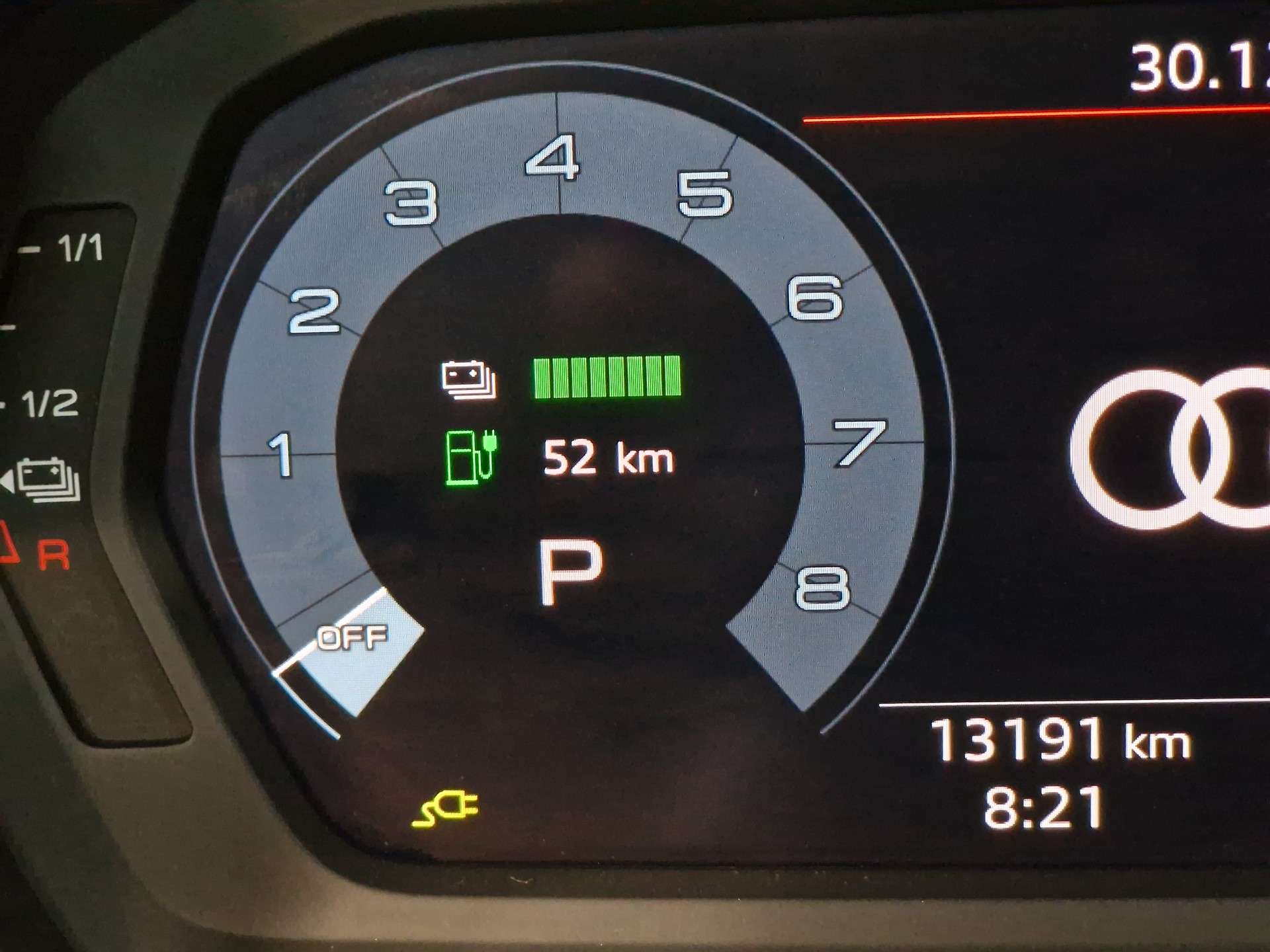 AUDI A3 Sportback 40 TFSI e S line S-tronic-image-15