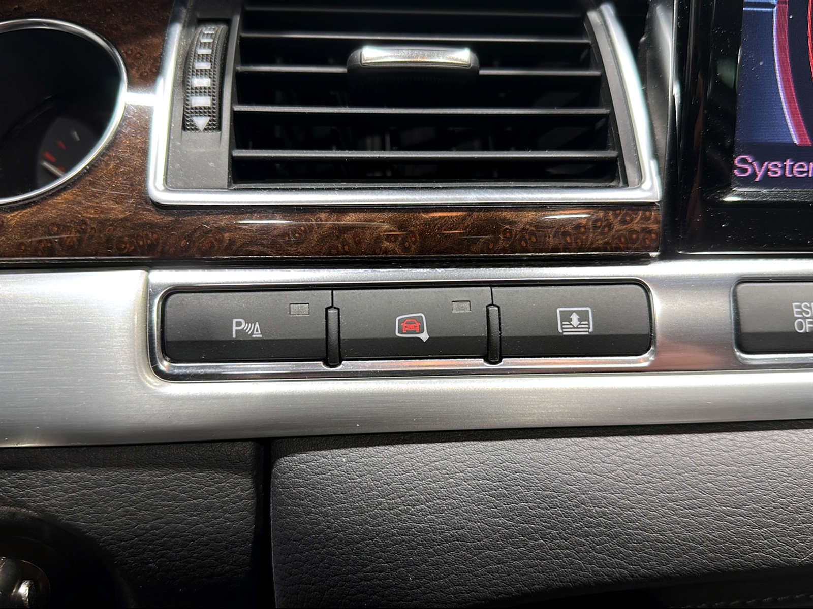 AUDI S8 5.2 V10 quattro tiptronic-image-18
