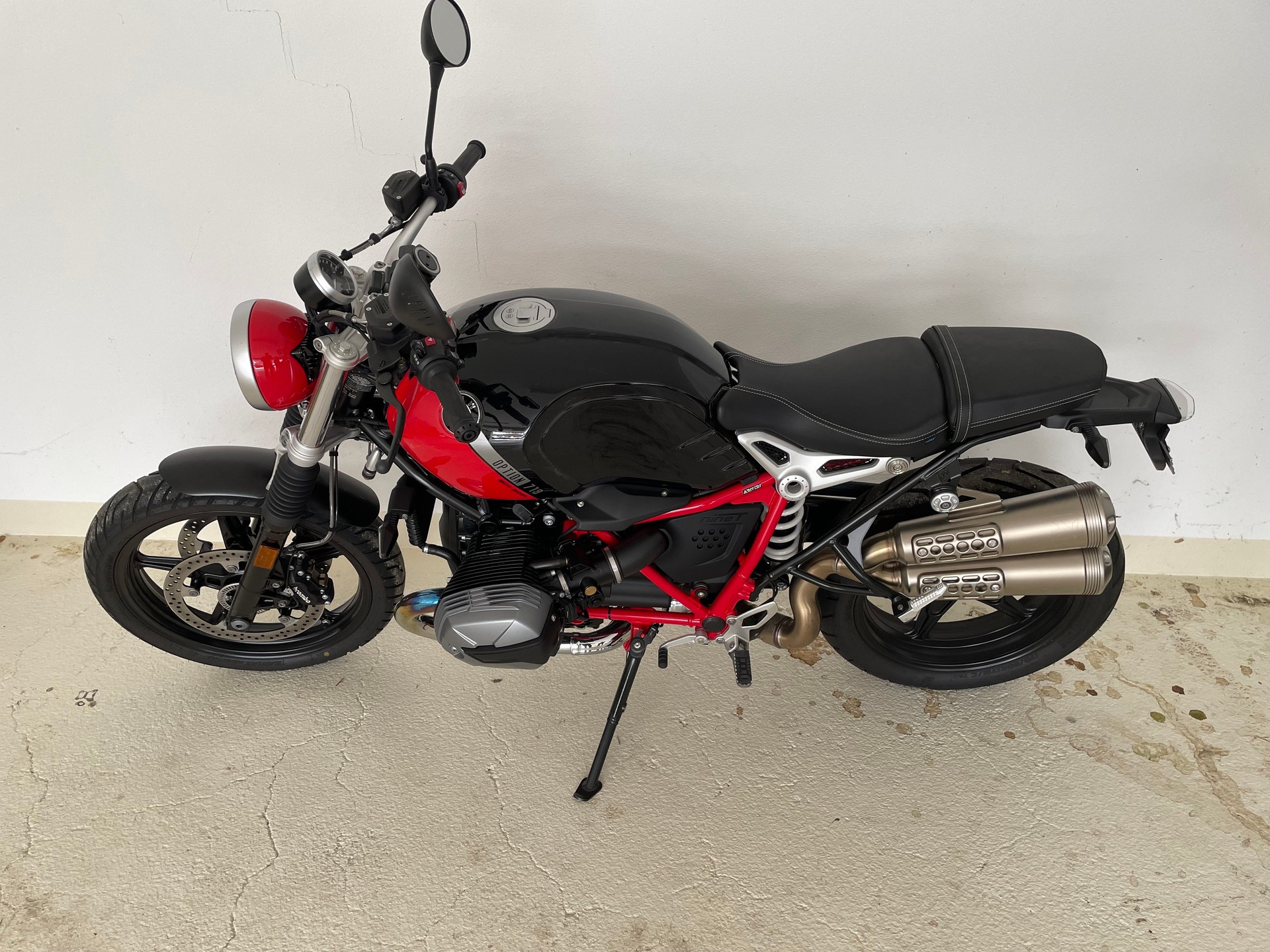 BMW R nineT Scrambler-image-4