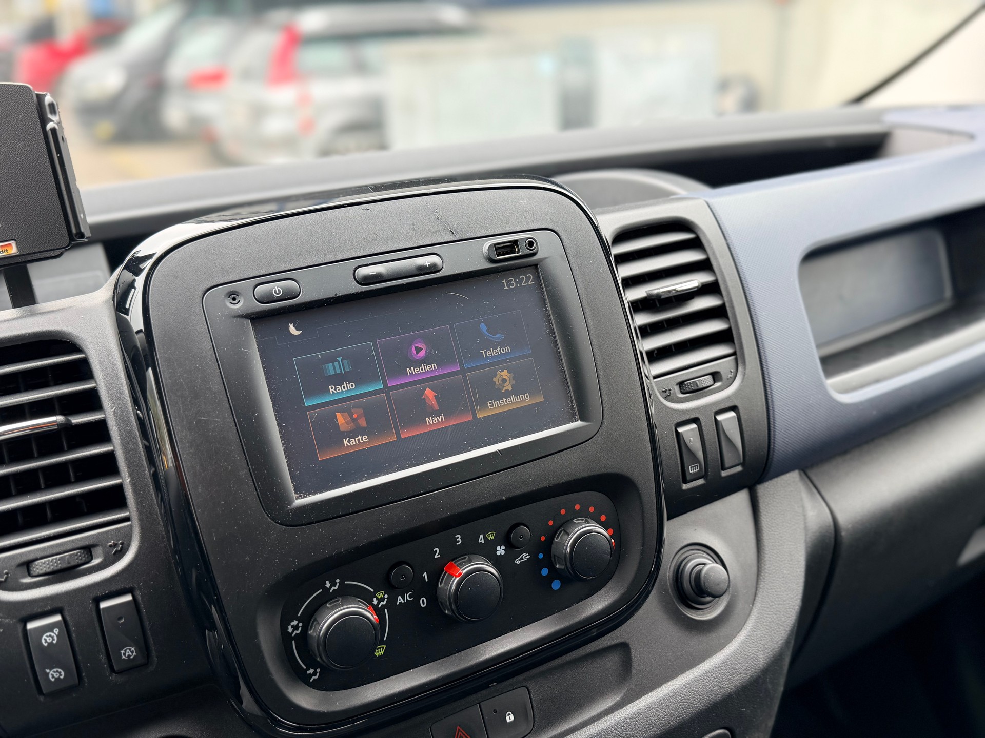 OPEL Vivaro 1.6 CDTI 2.7t L1H1-image-17