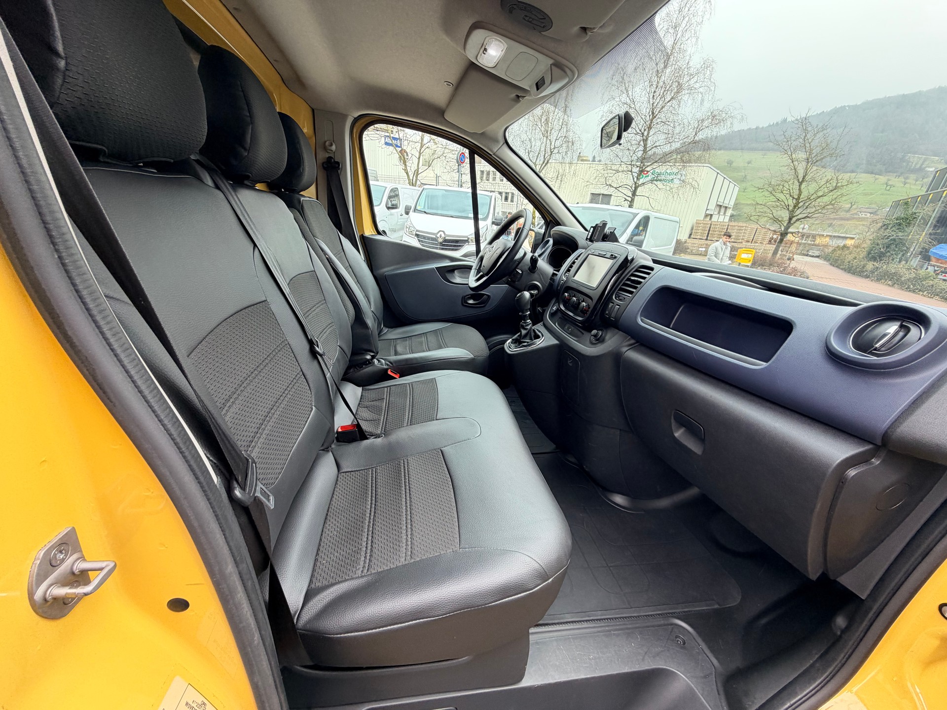 OPEL Vivaro 1.6 CDTI 2.7t L1H1-image-8