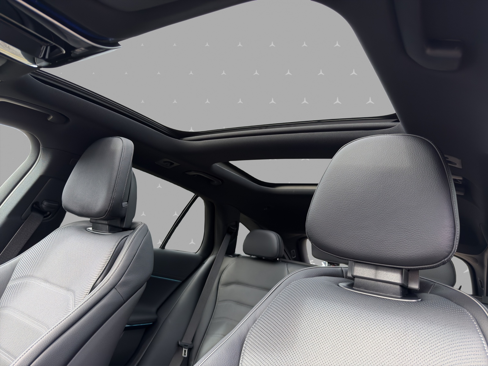 MERCEDES-BENZ E 220 d T 4Matic 9G-Tronic-image-9
