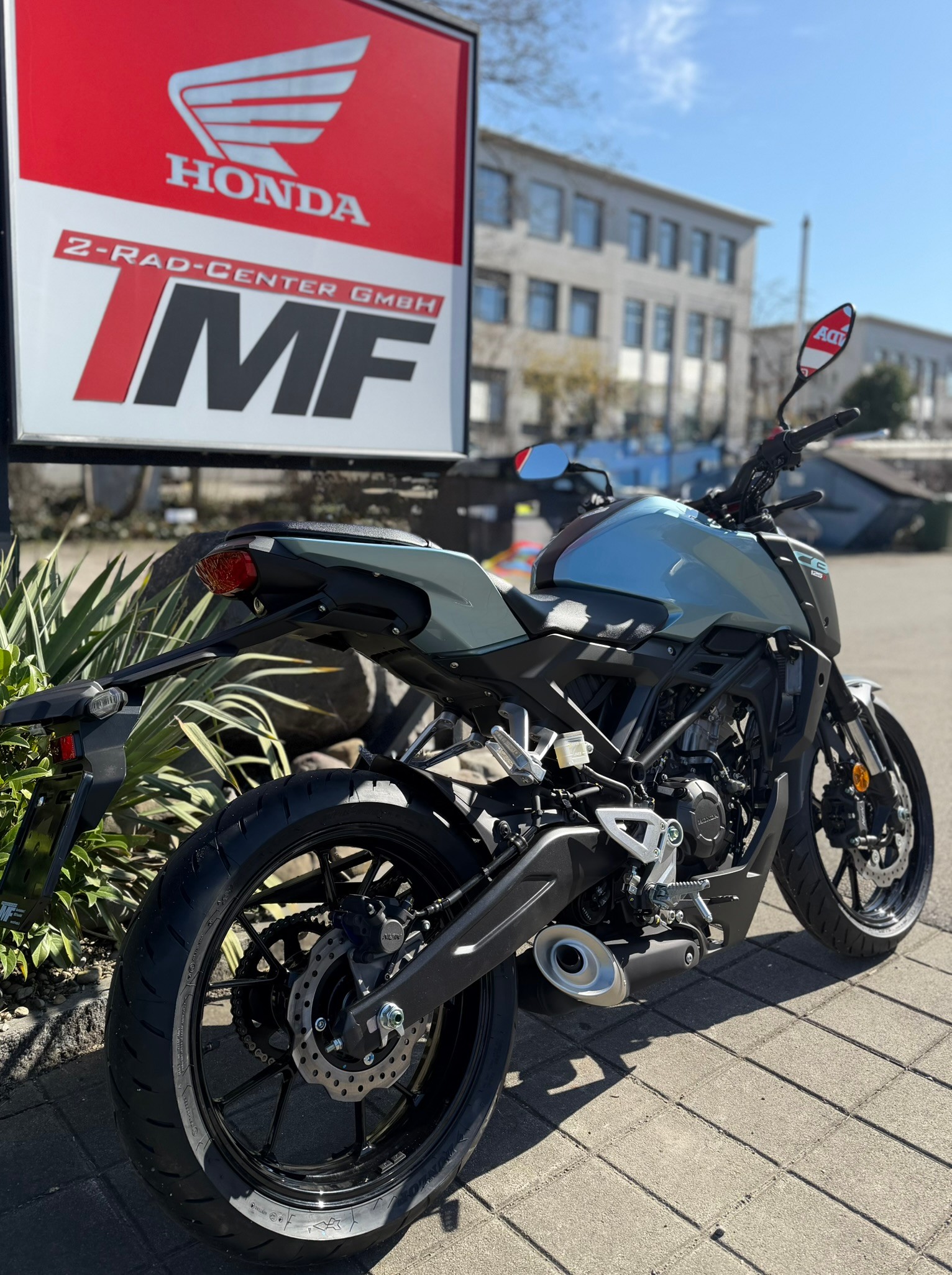 HONDA CB 125 R-image-2