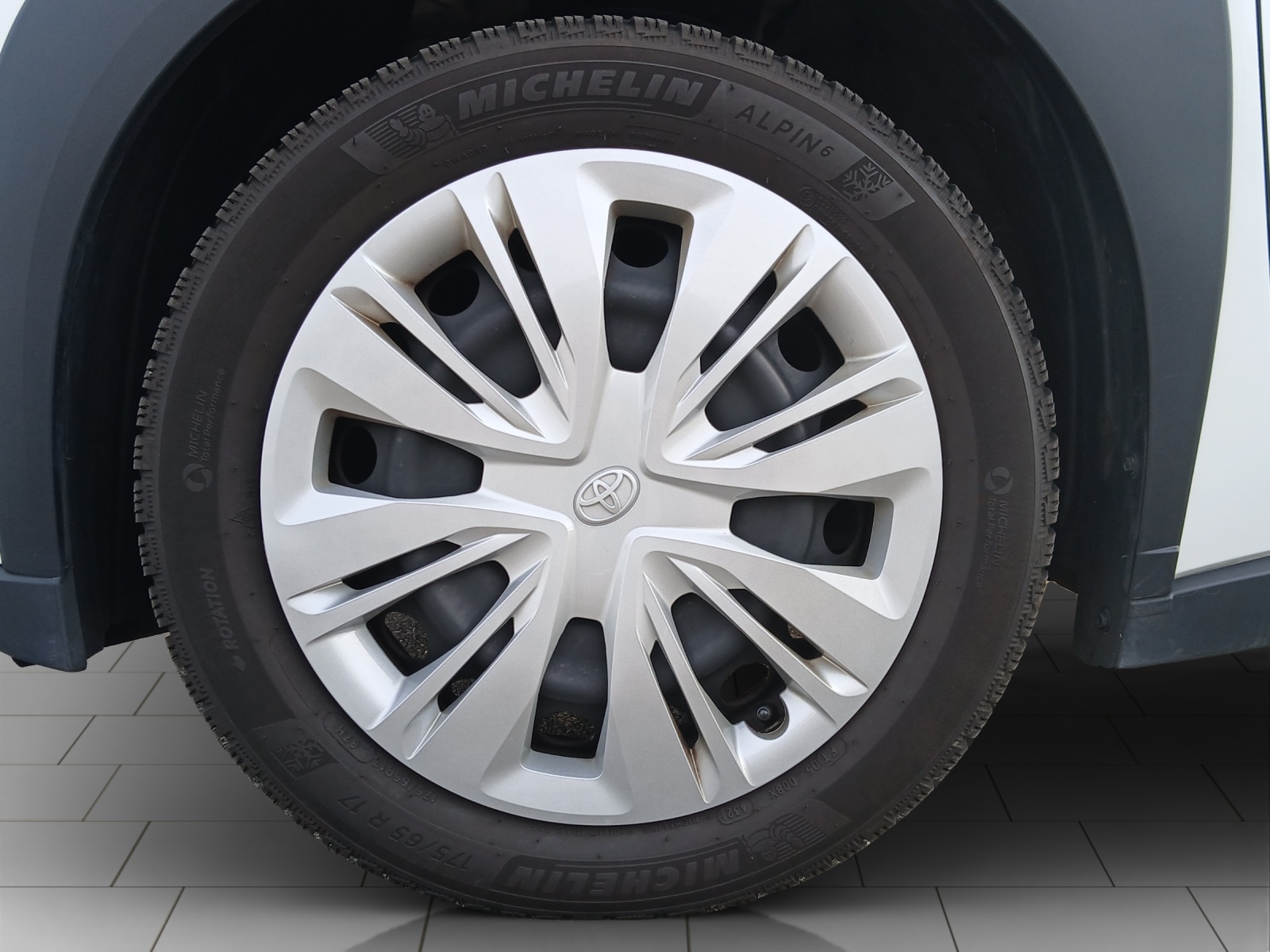 TOYOTA Aygo X 1.0 VVT-i Comfort-image-14