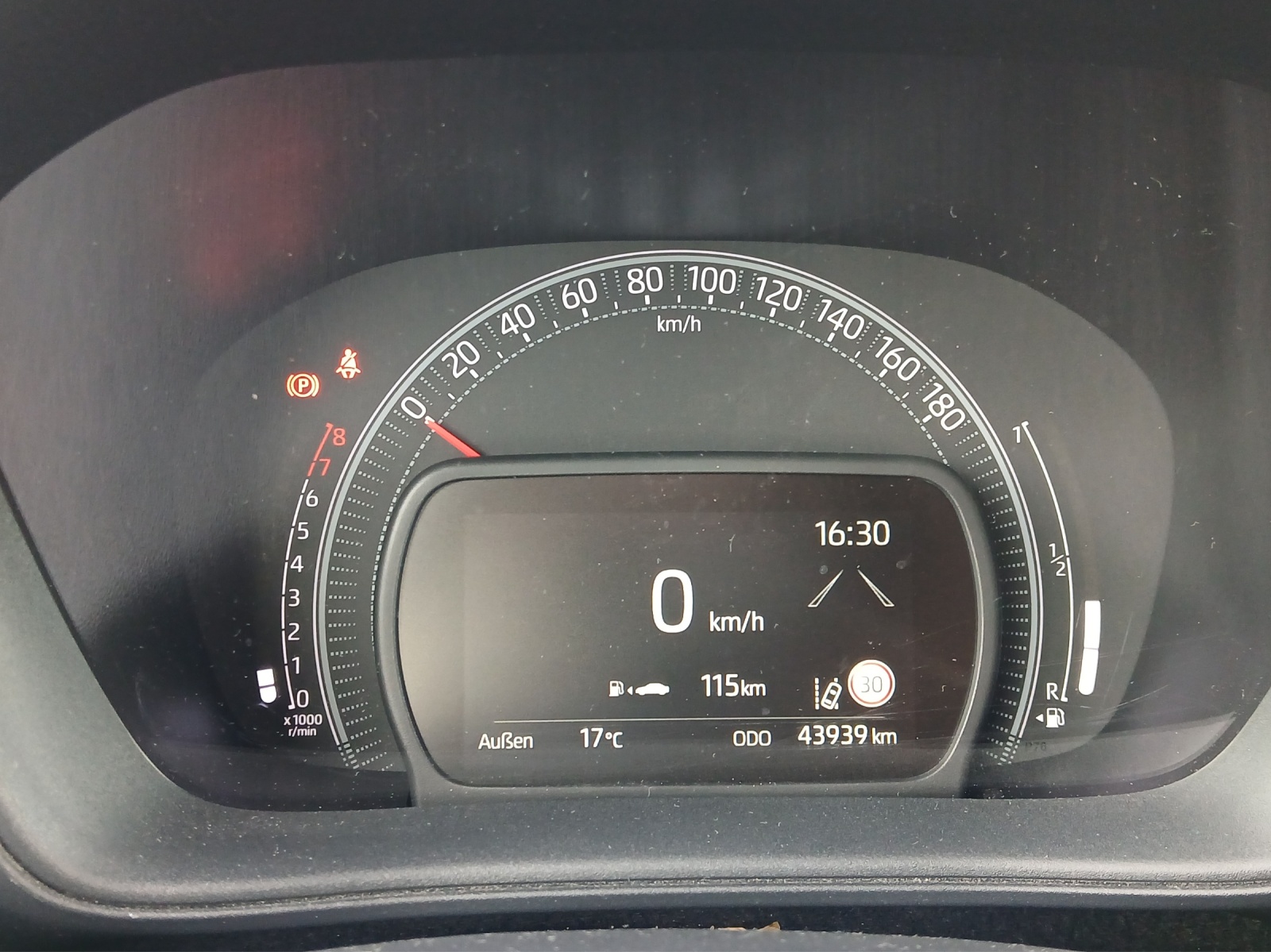 TOYOTA Aygo X 1.0 VVT-i Comfort-image-6