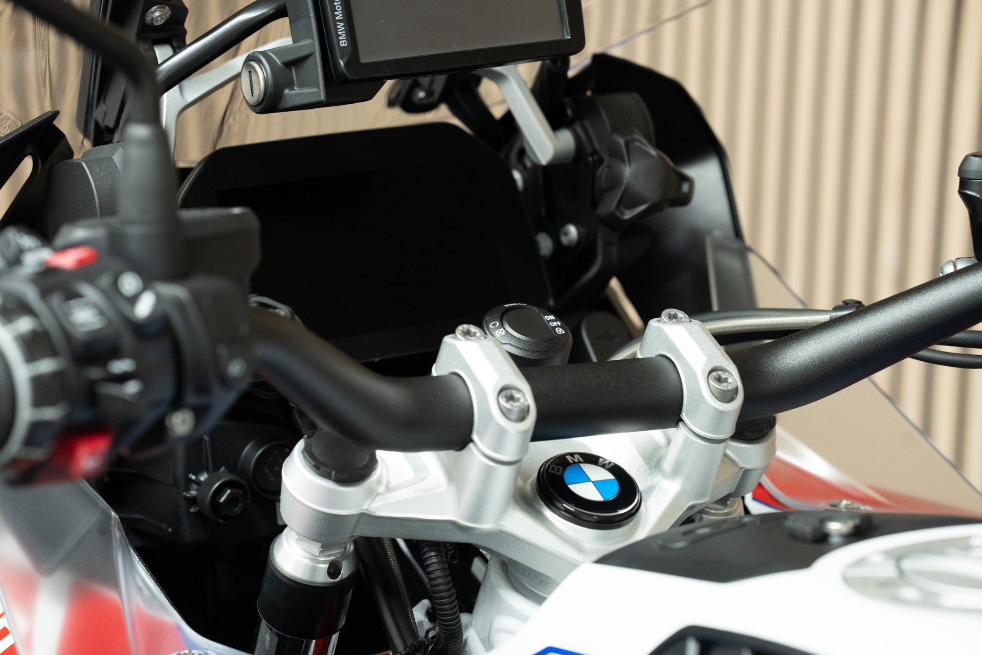 BMW R 1250 GS Adventure-image-3