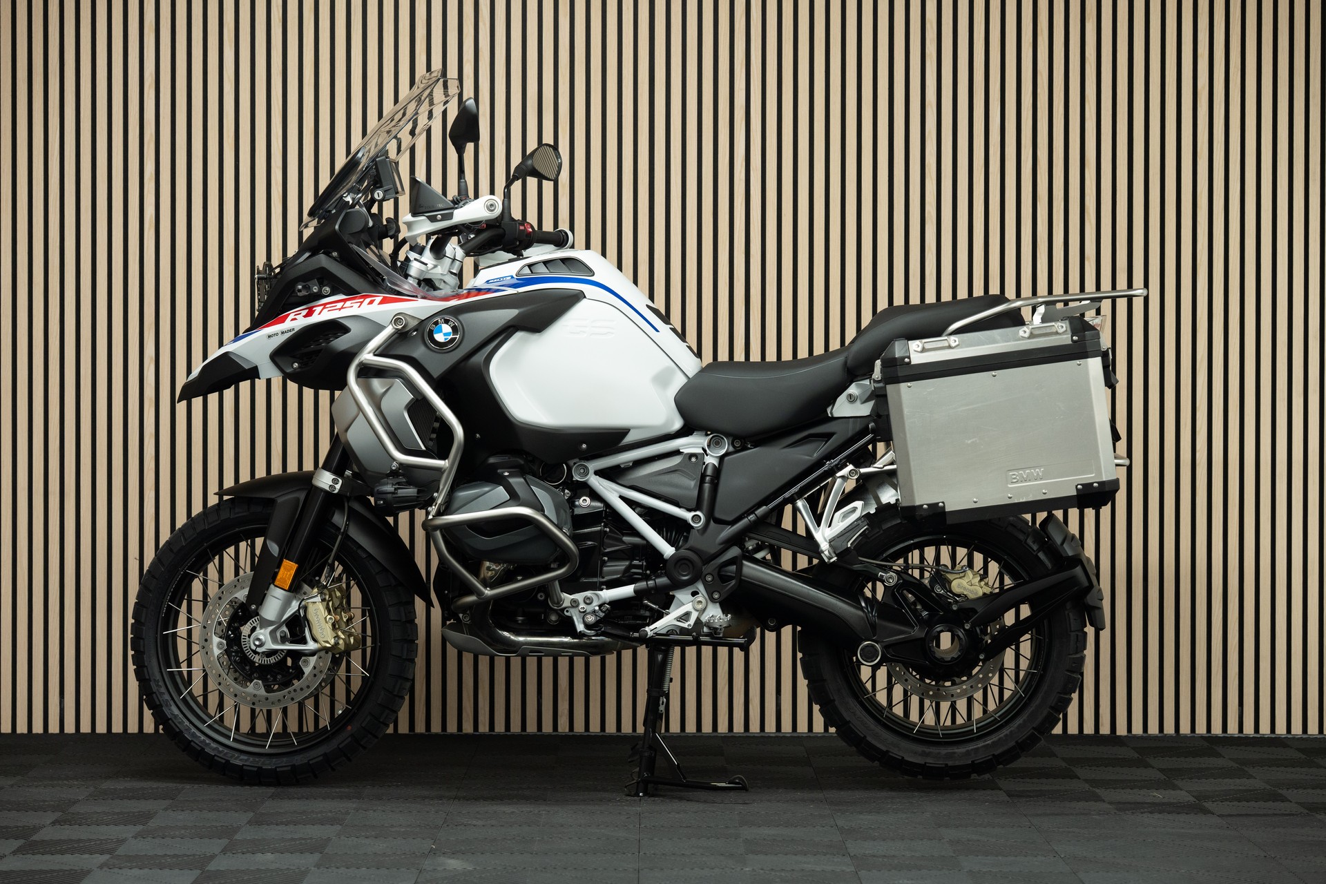 BMW R 1250 GS Adventure-image-1