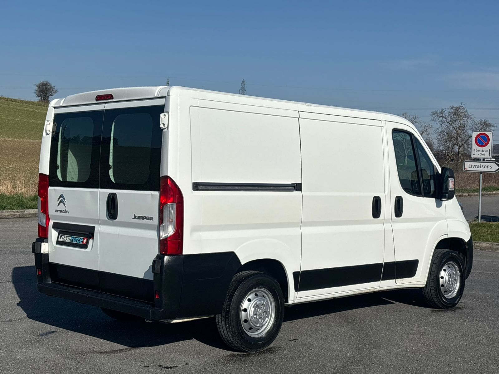 CITROEN Jumper 30 2.0 BlueHDi 110 Confort L1H1-image-11