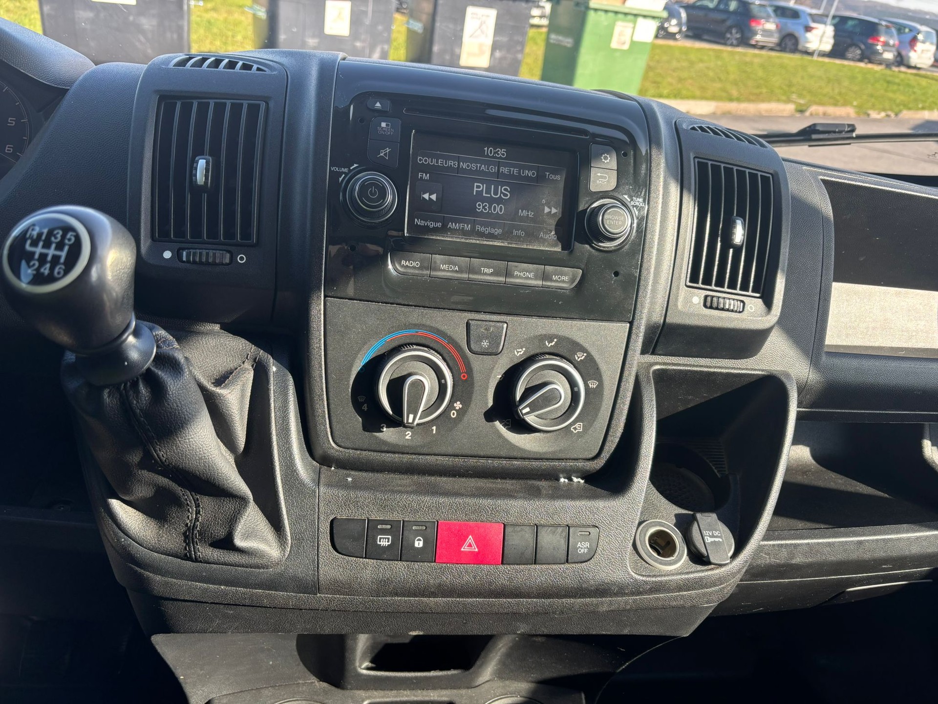 CITROEN Jumper 30 2.0 BlueHDi 110 Confort L1H1-image-29