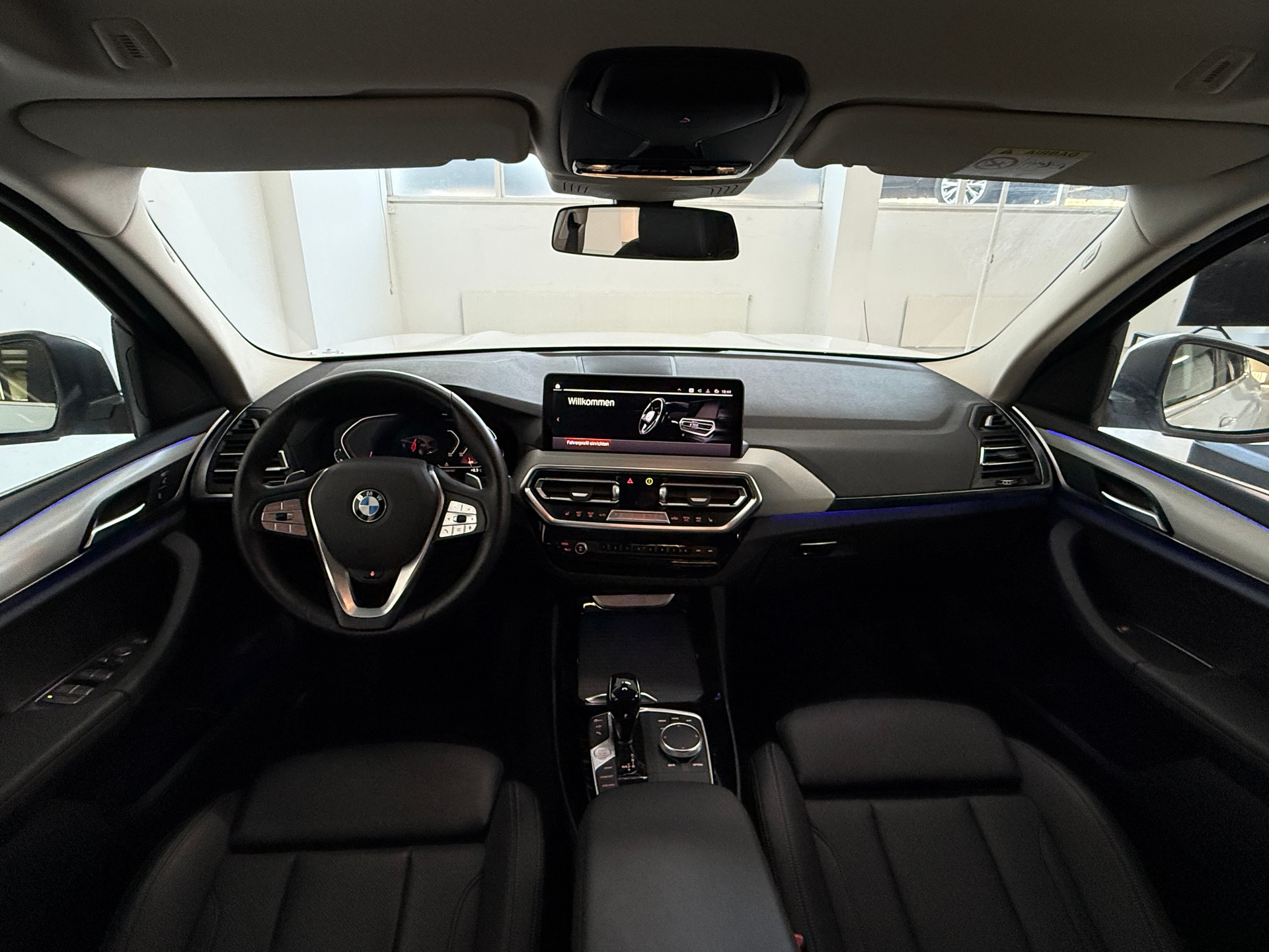 BMW X3 xDrive 48V 30d Individual-image-8
