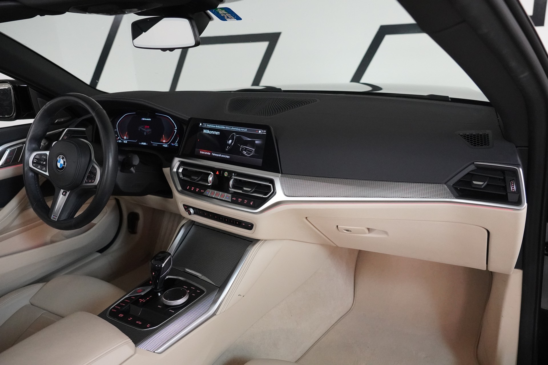BMW M440i xDrive 48V Cabriolet Steptronic-image-23