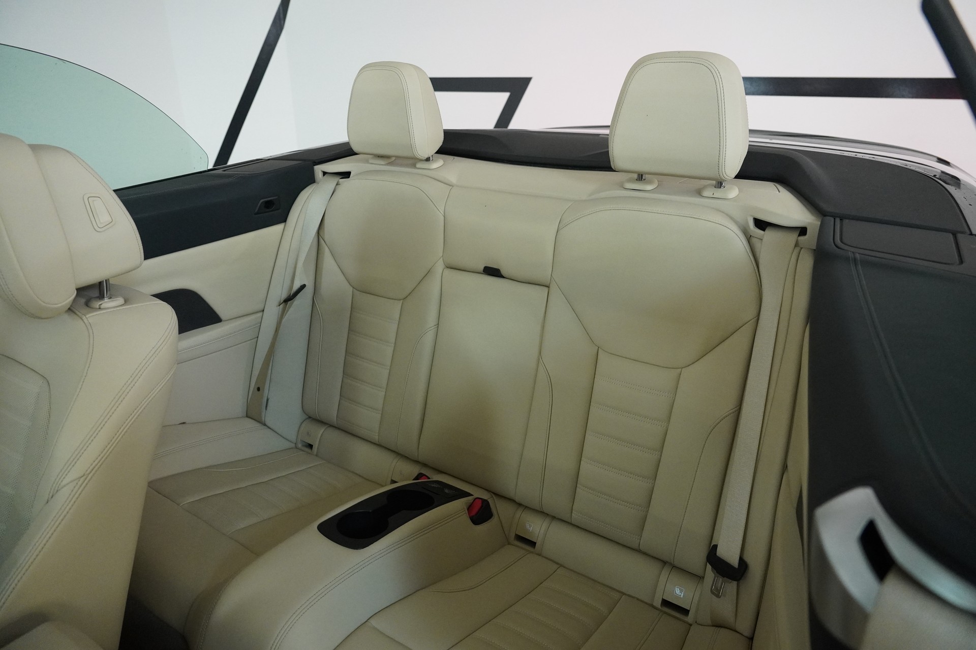 BMW M440i xDrive 48V Cabriolet Steptronic-image-19