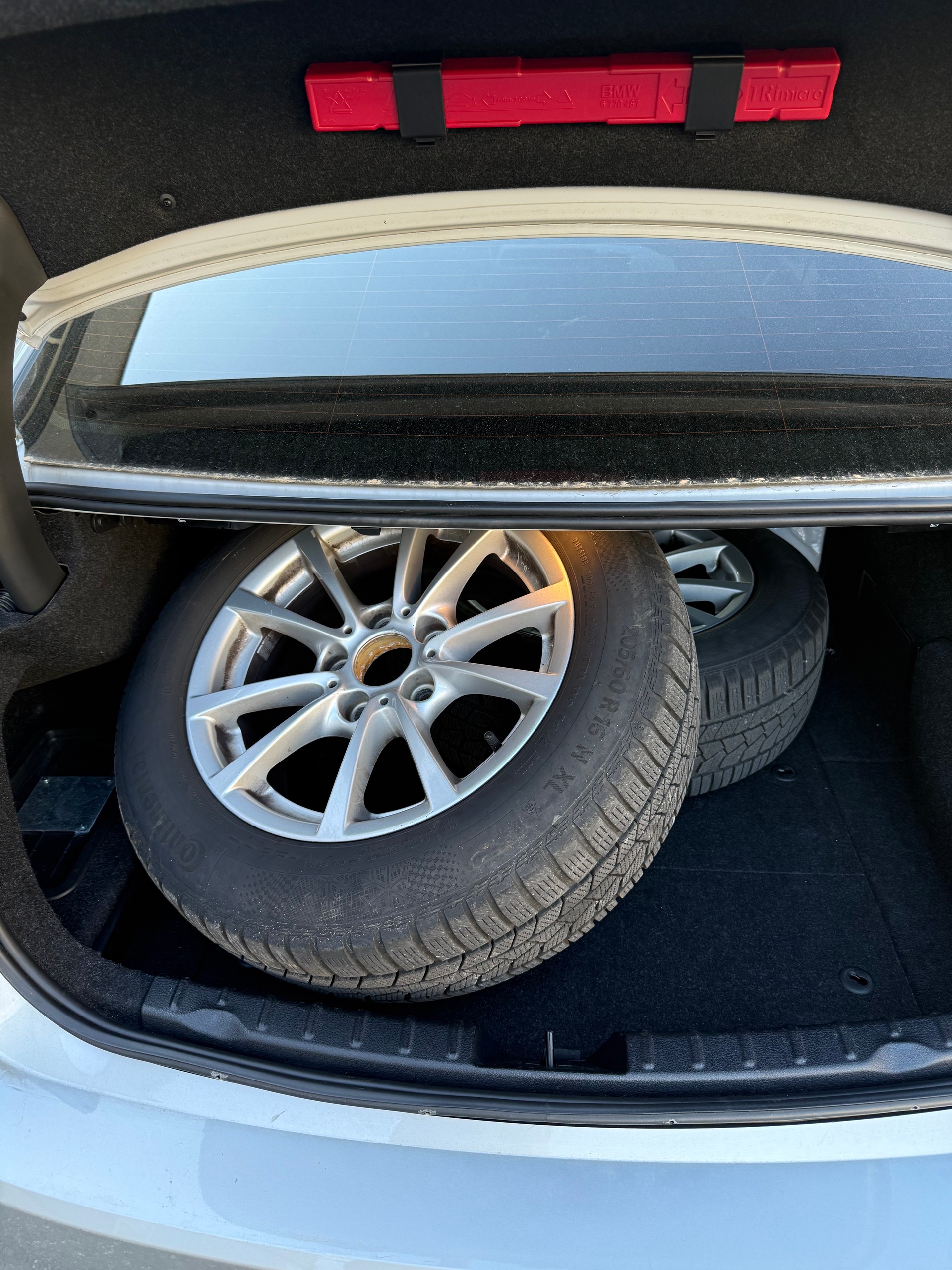 BMW 320d xDrive Steptronic-image-10