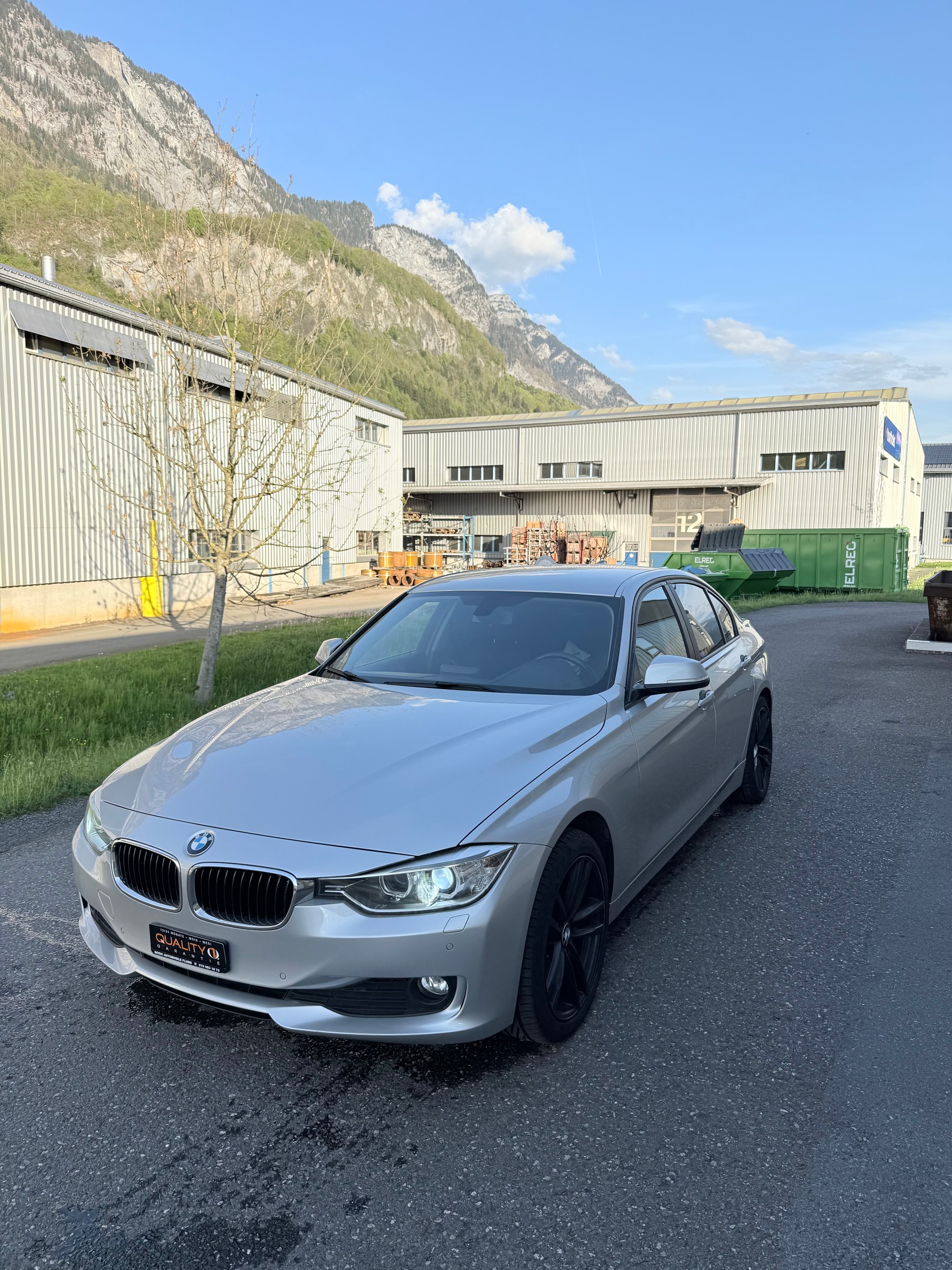 BMW 320d xDrive Steptronic-image-4