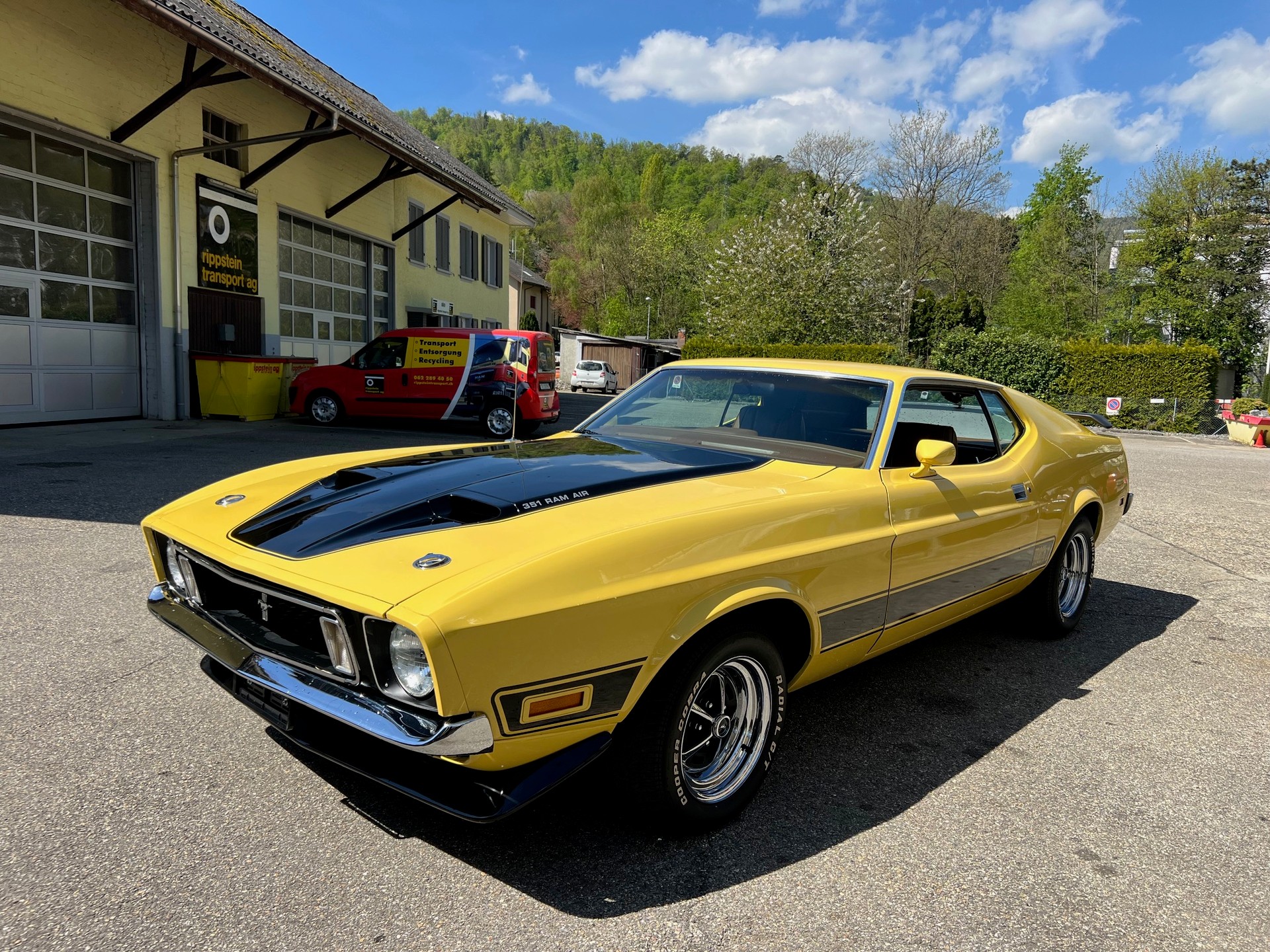 FORD Mustang Mach1-image-1