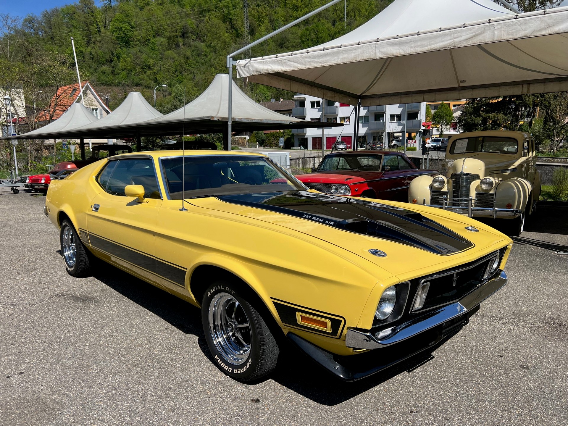 FORD Mustang Mach1