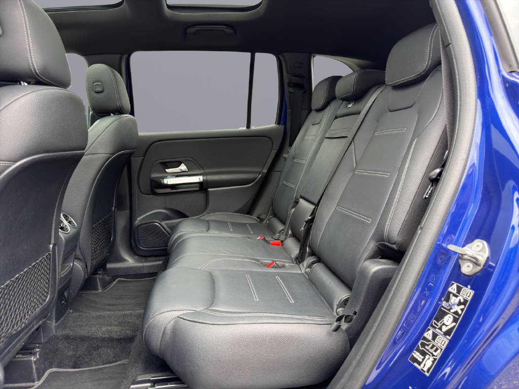 MERCEDES-BENZ GLB 250 AMG Line 4matic-image-12