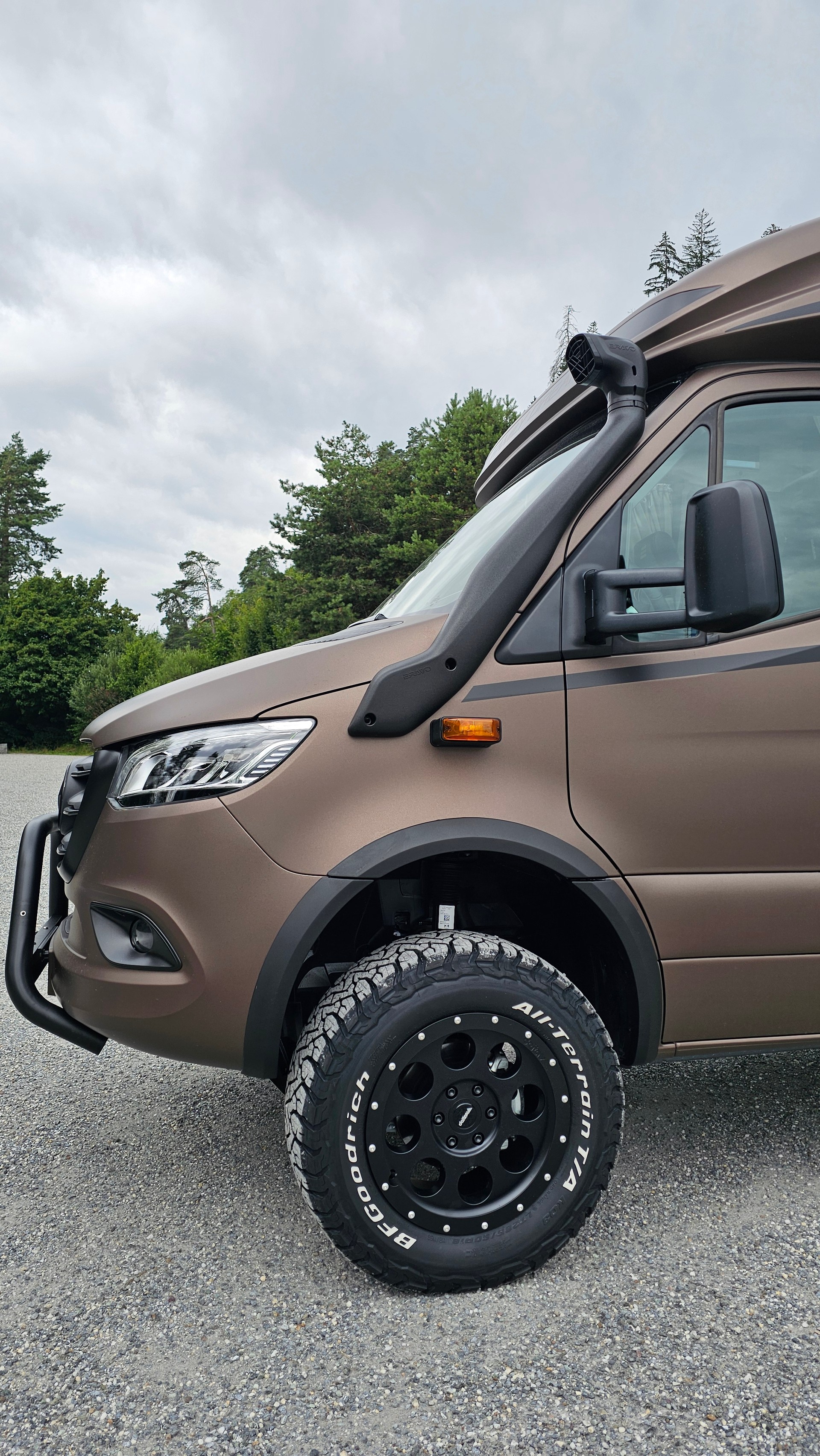 HYMER MLT 580 4x4 by Swiss Venture-image-1