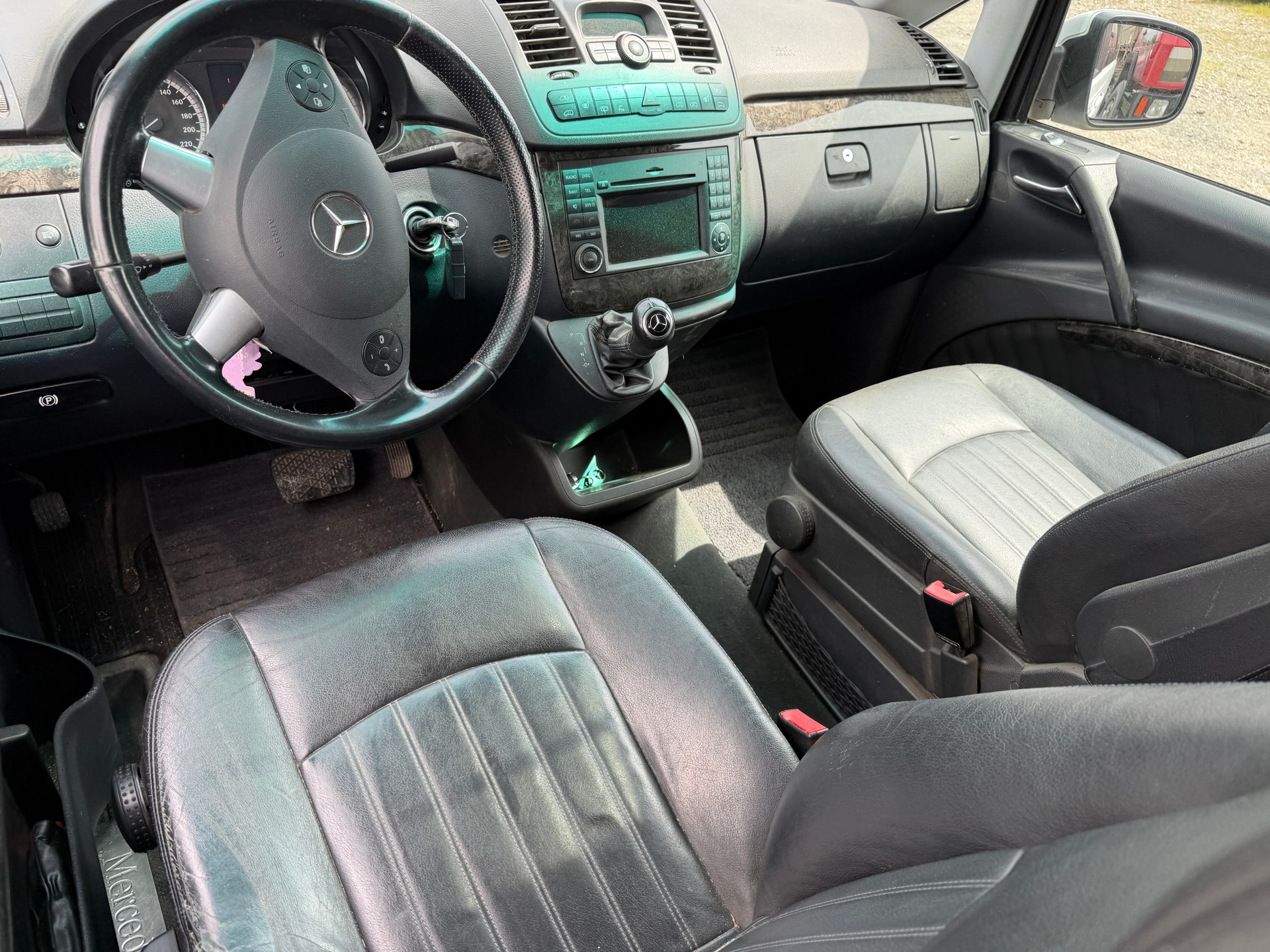MERCEDES-BENZ Viano 2.2 CDI Blue Eff. Ambiente Ed. L 4Matic A-image-6