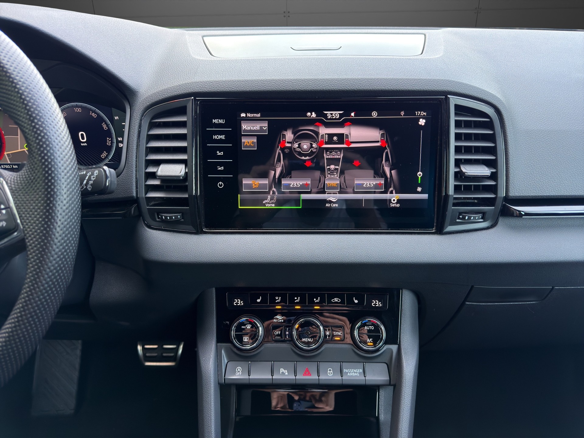 SKODA Karoq 2.0 TSI SportLine 4x4 DSG-image-13
