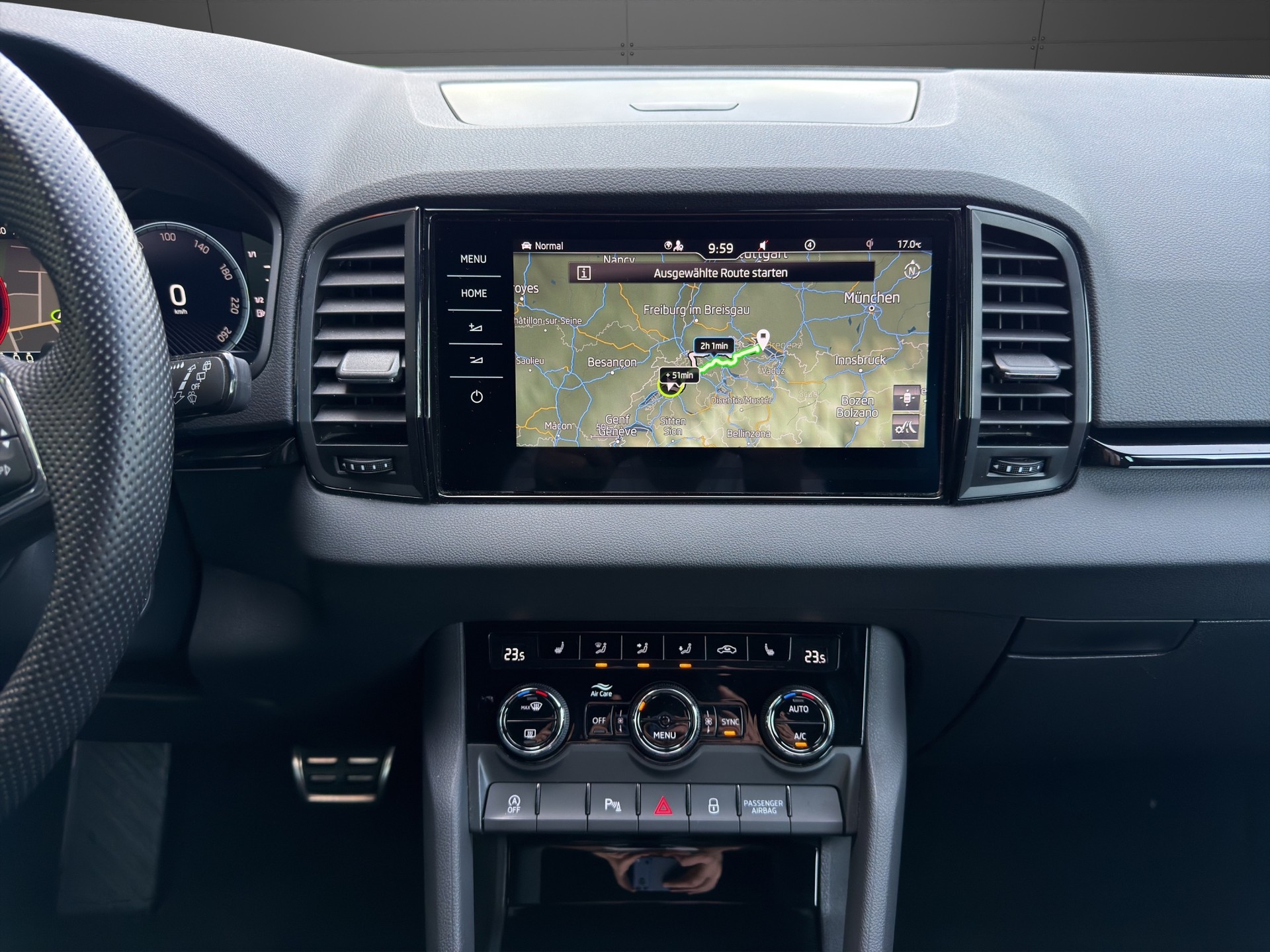 SKODA Karoq 2.0 TSI SportLine 4x4 DSG-image-14