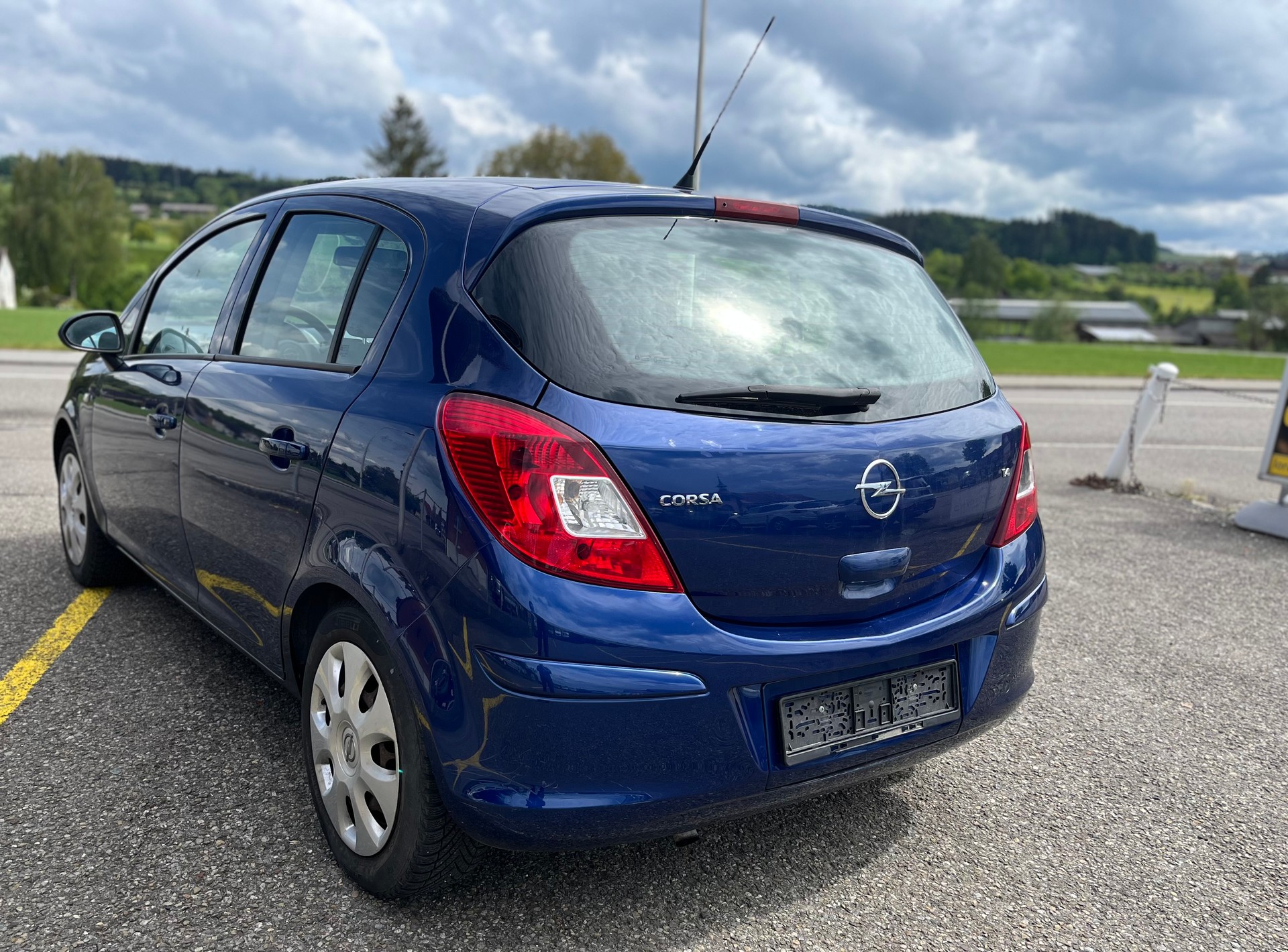 OPEL Corsa 1.4 TP Enjoy-image-4