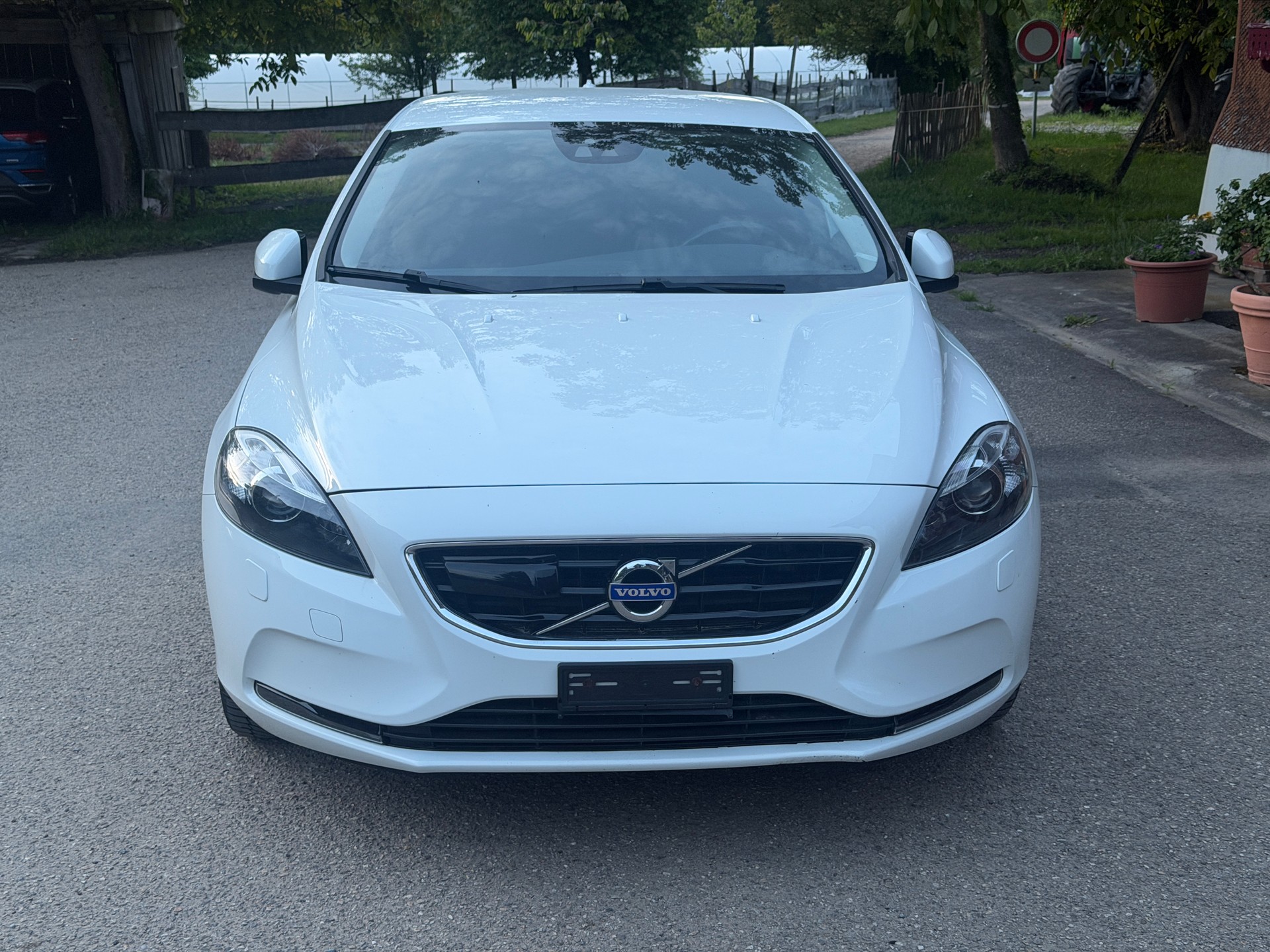 VOLVO V40 T5 Kinetic R-Design Geartronic