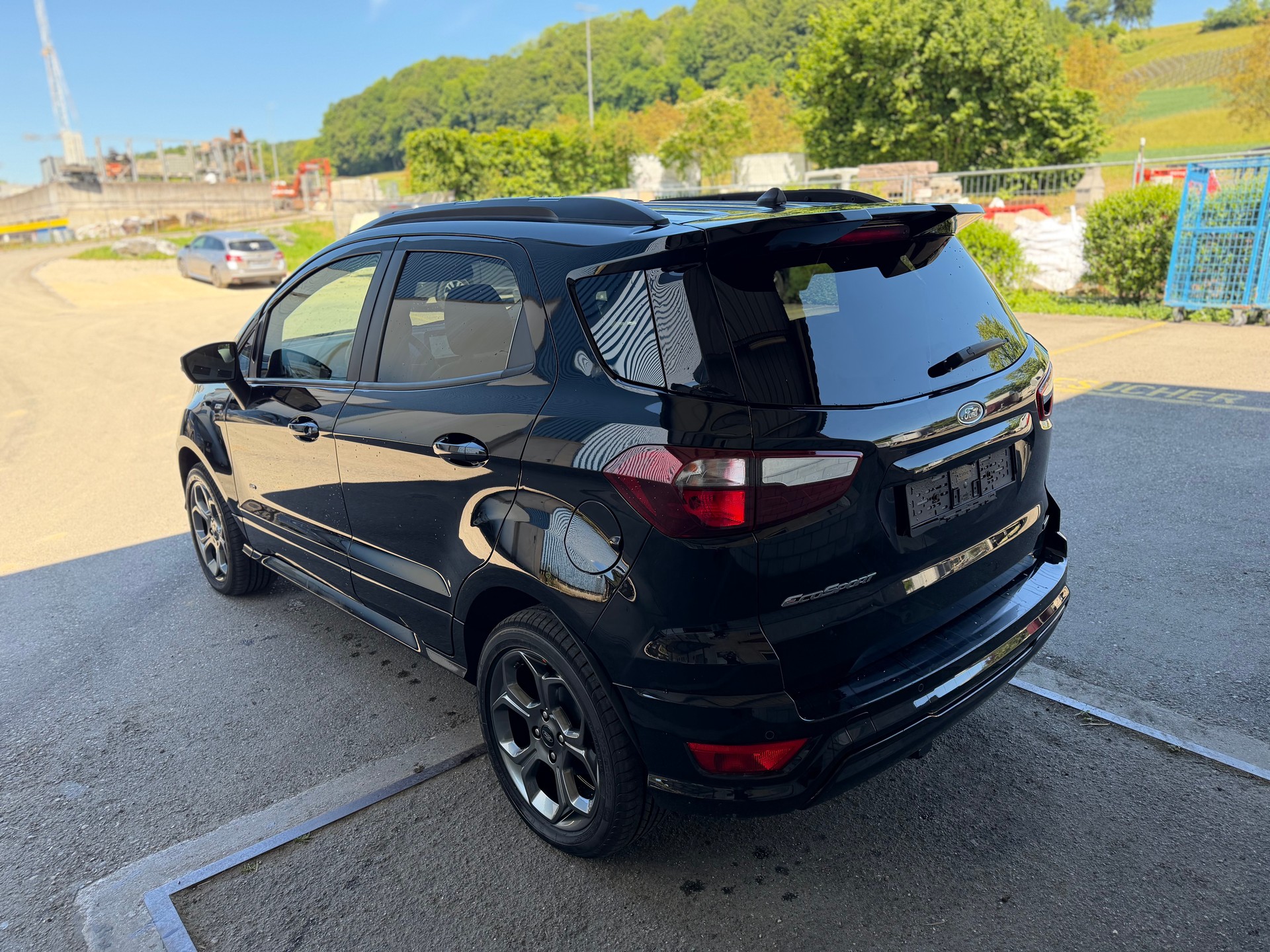 FORD EcoSport 1.5 TDCi ST-Line AWD-image-5